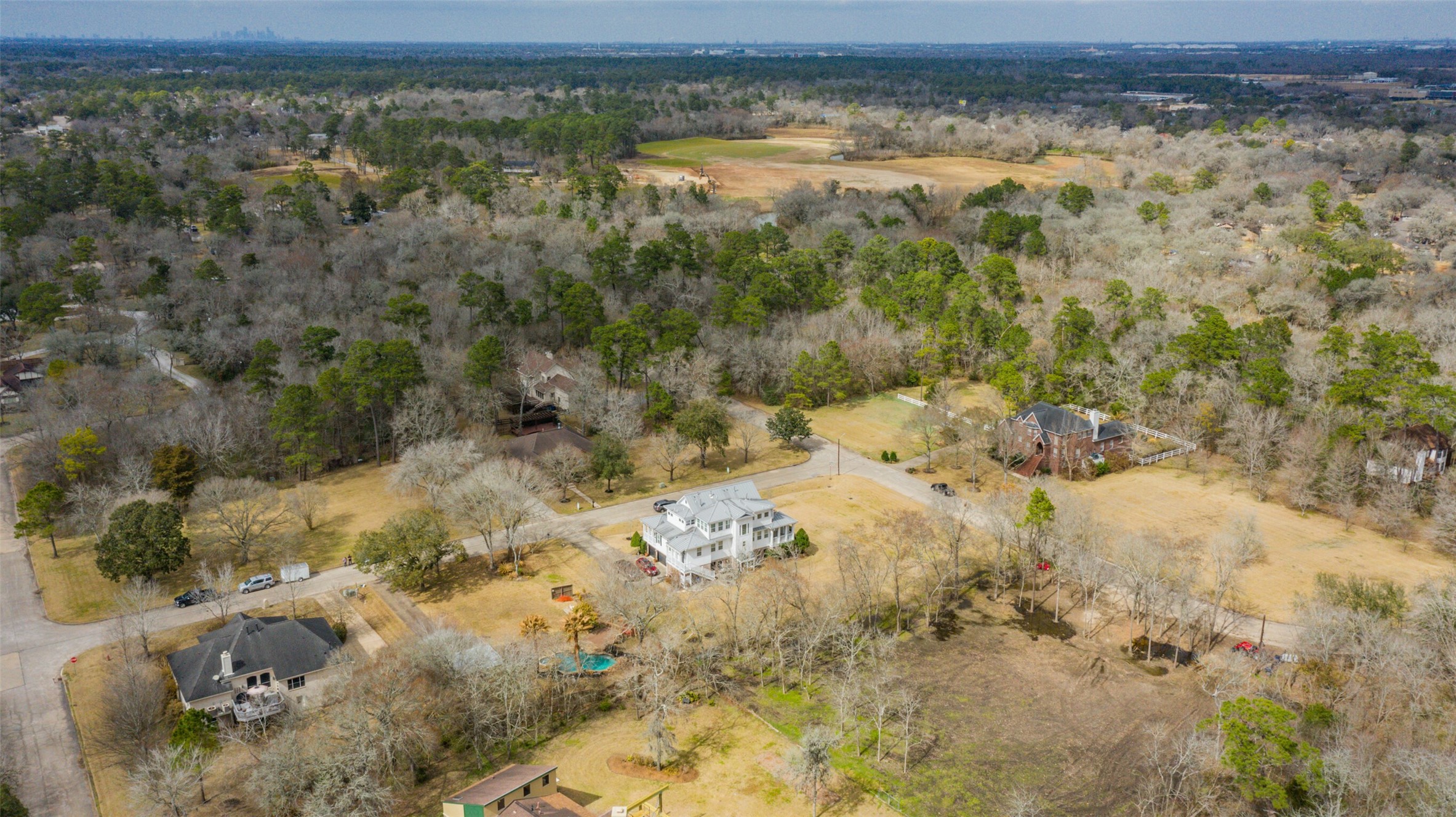 503 Independence Drive Property Photo 4