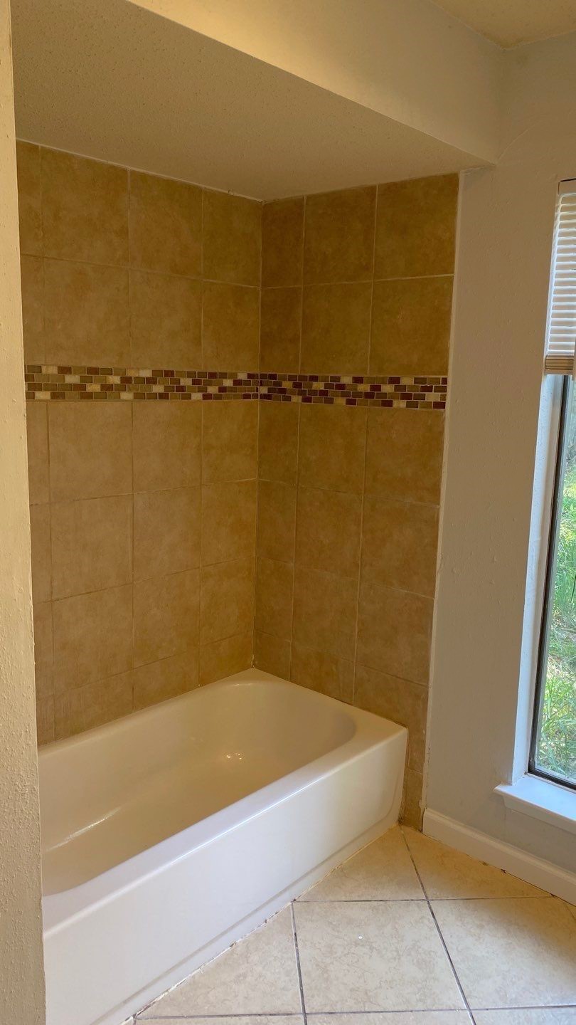 11231 Glenforest Property Photo 10