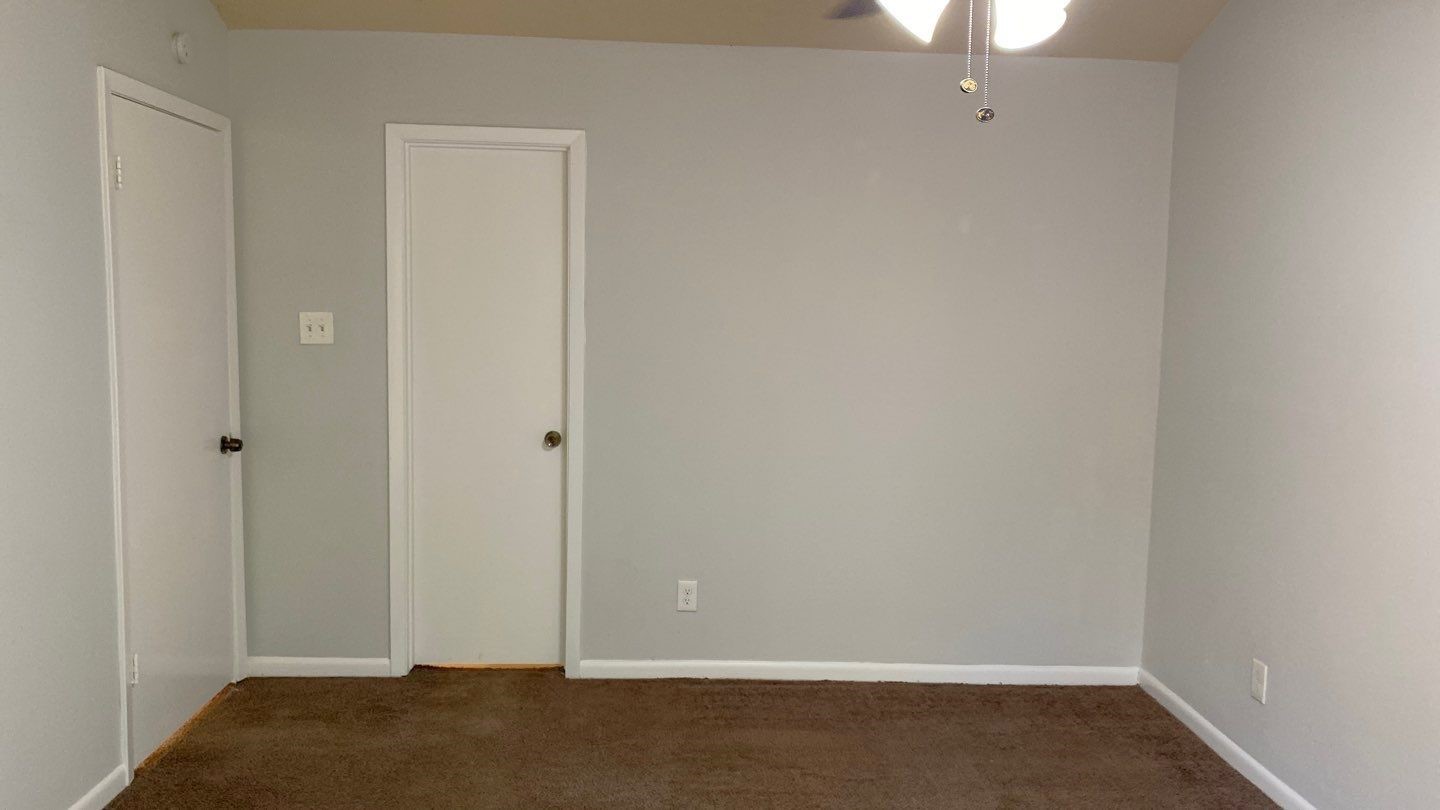 11231 Glenforest Property Photo 11