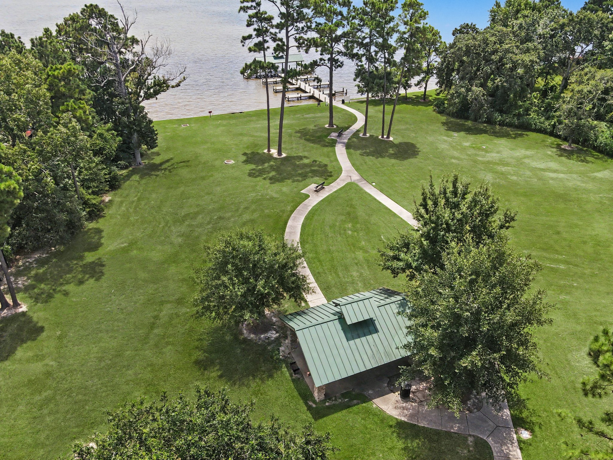 19315 Anchor Bay Lane Property Photo 49