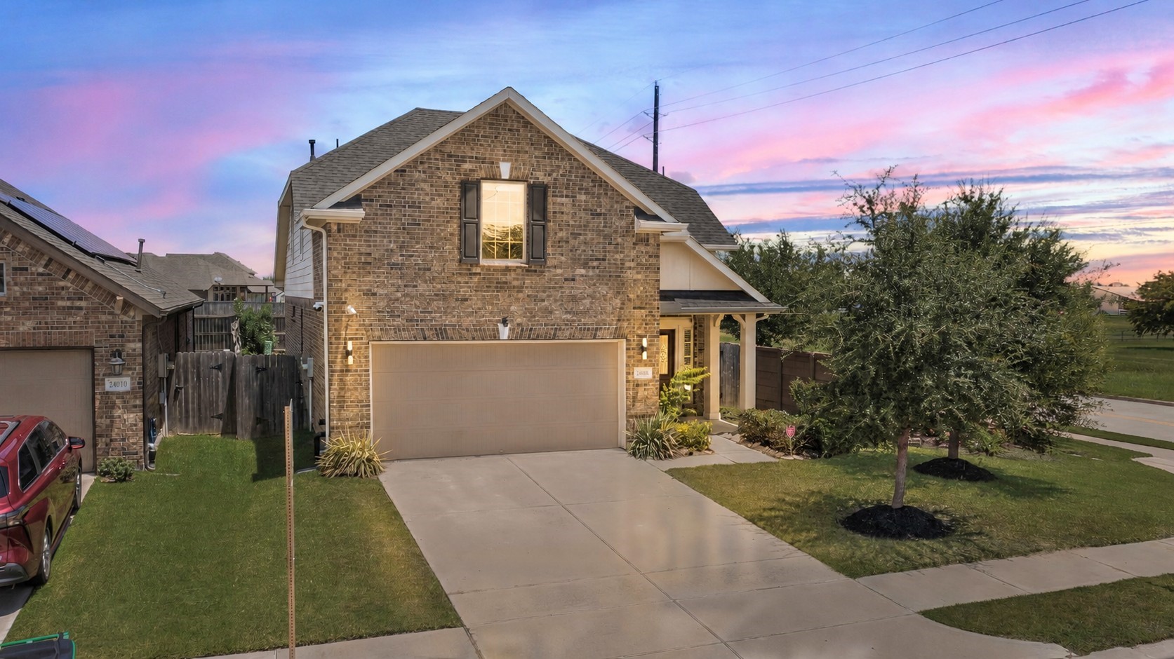 24006 Silver Sunset Lane Property Photo 1