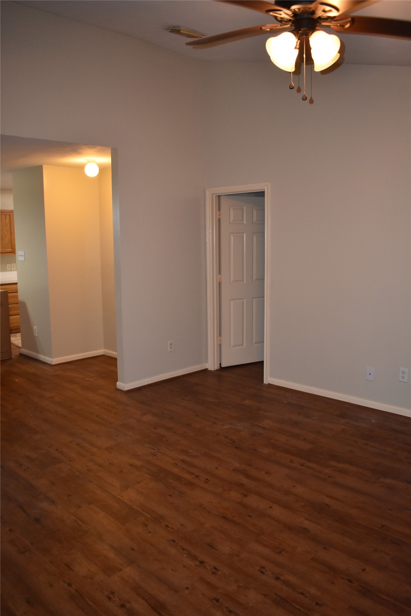 5314 Tallowpine Terrace Property Photo 4