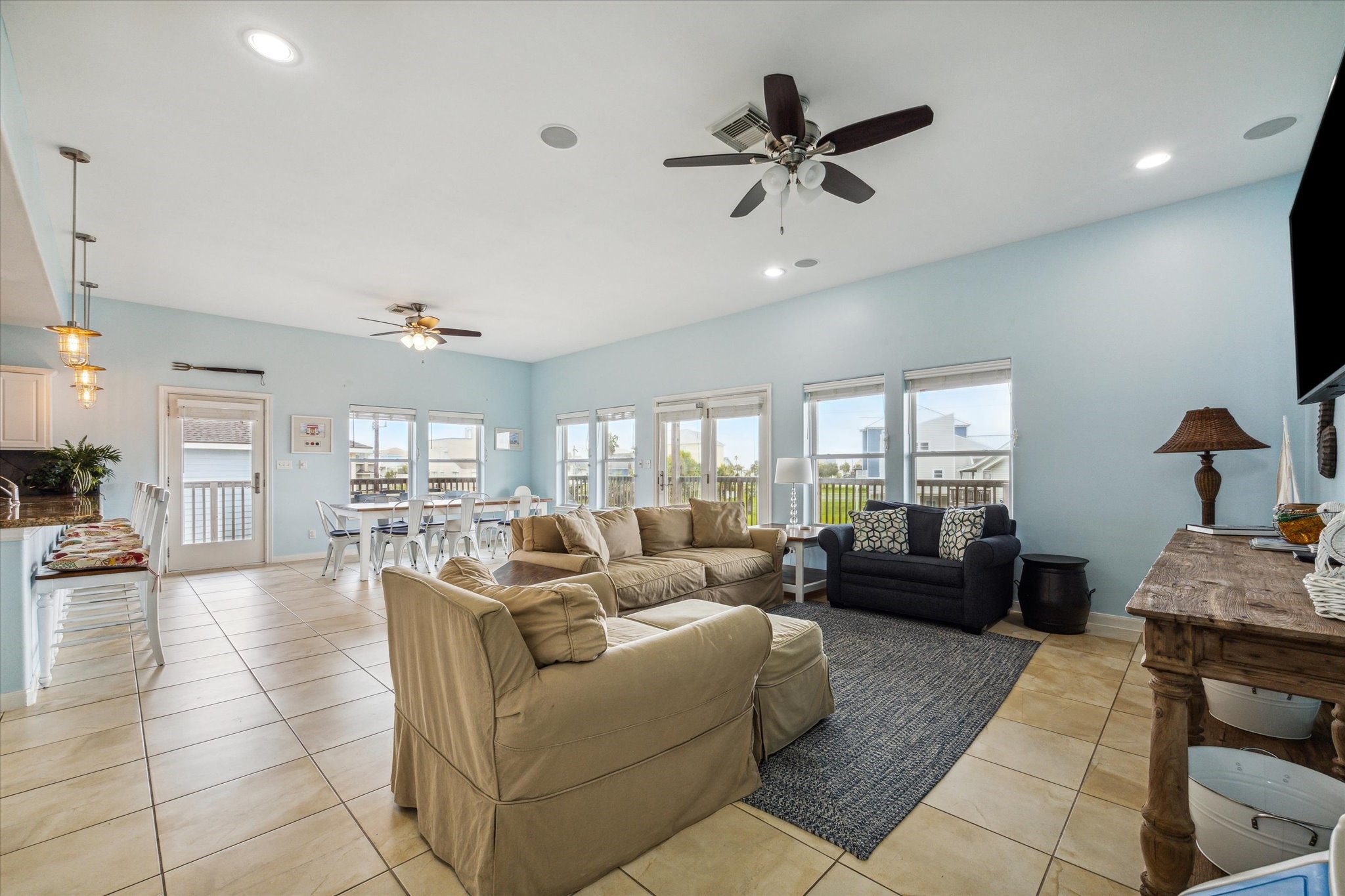 4015 Warchest Court Property Photo 11