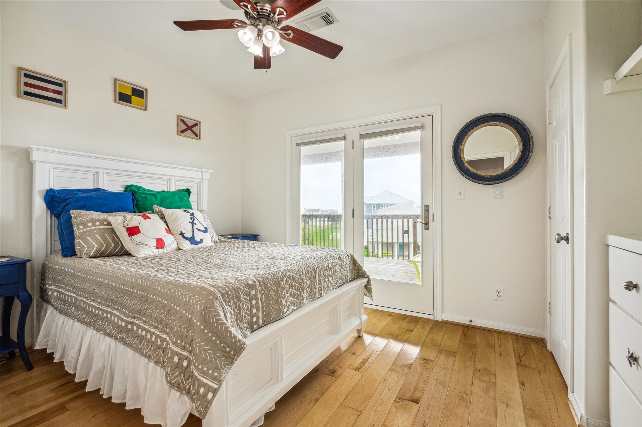 4015 Warchest Court Property Photo 23