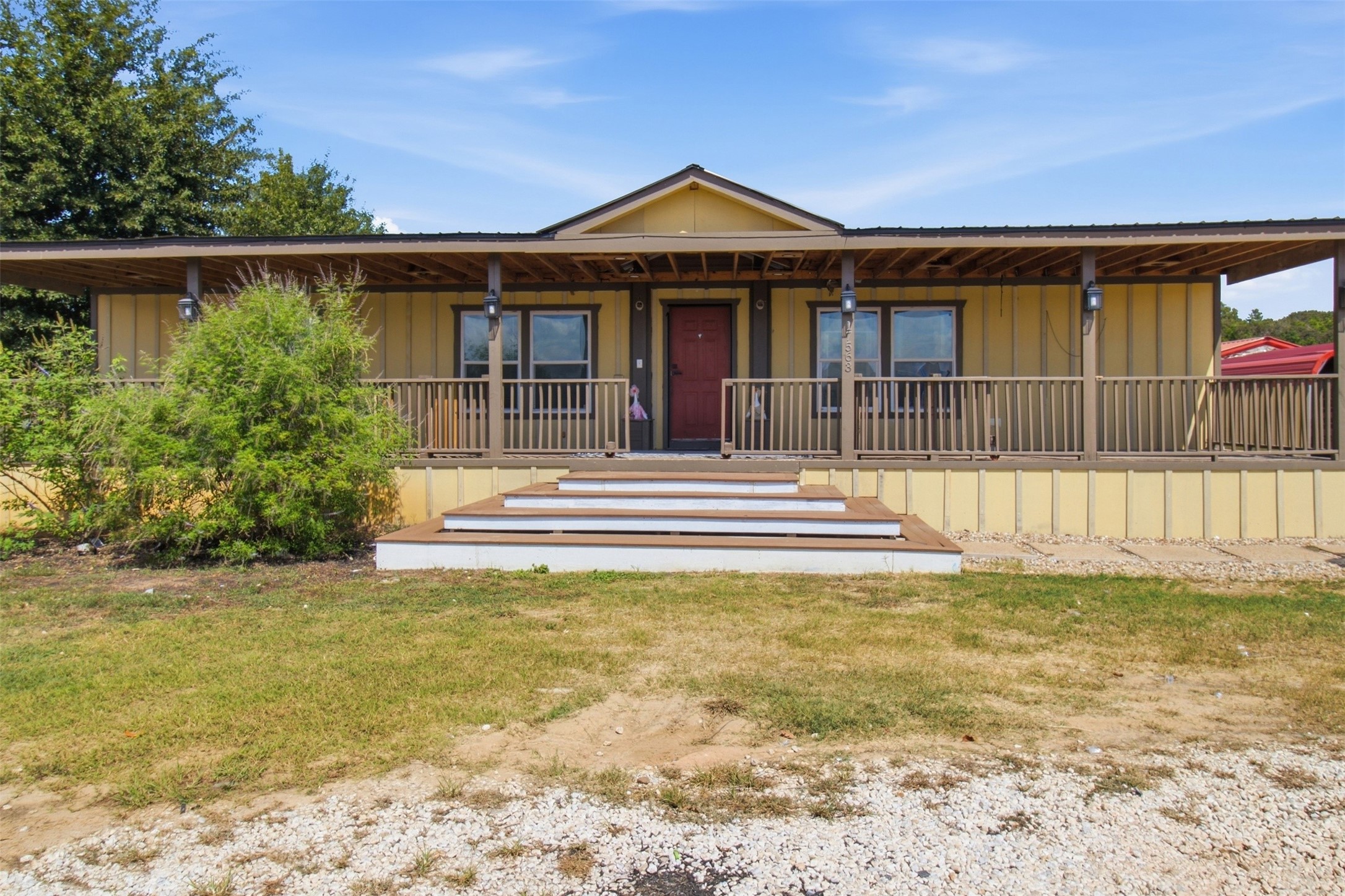 17563 Reno Road Property Photo 1