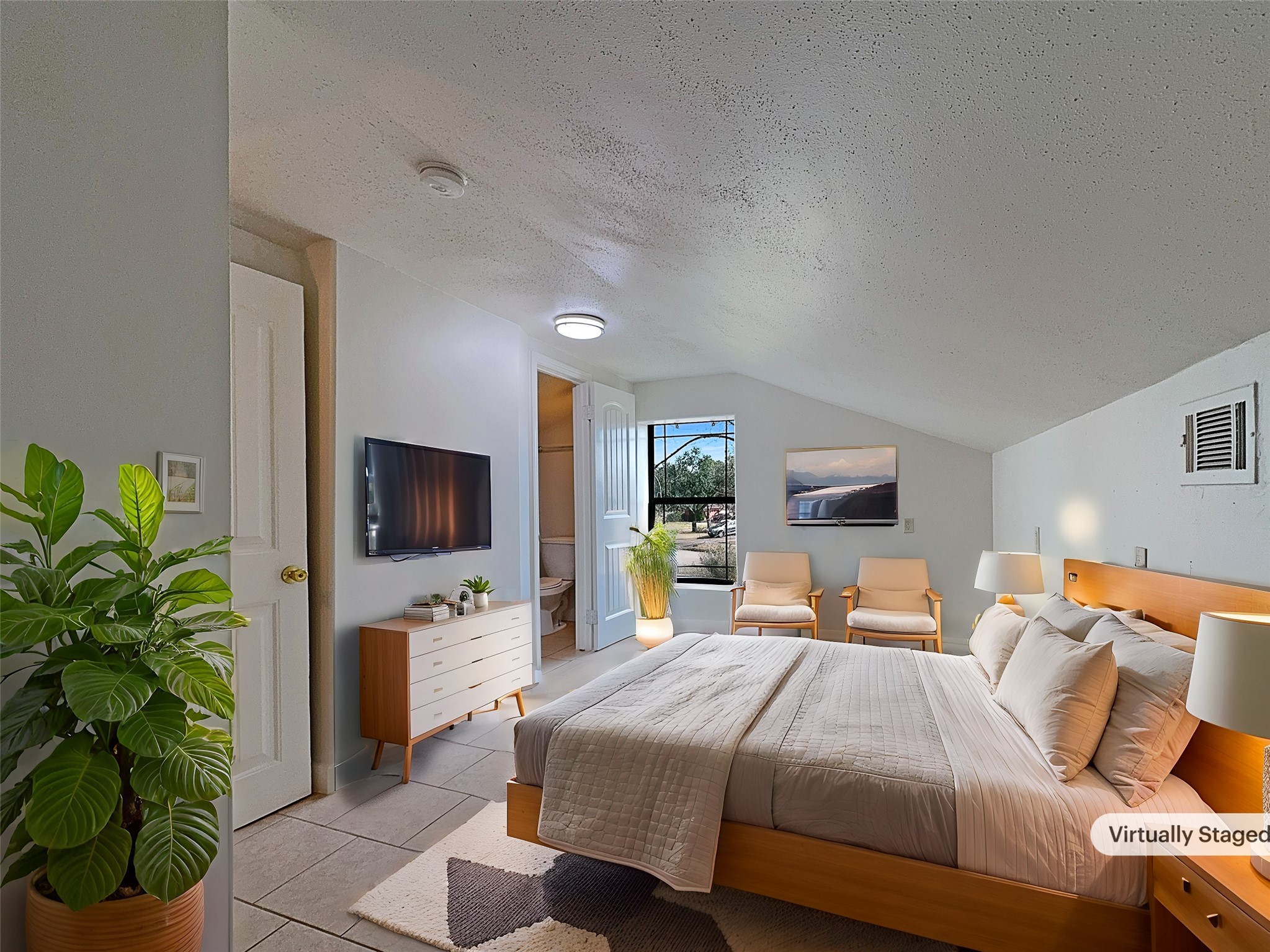 15815 La Cabana Drive Property Photo 4