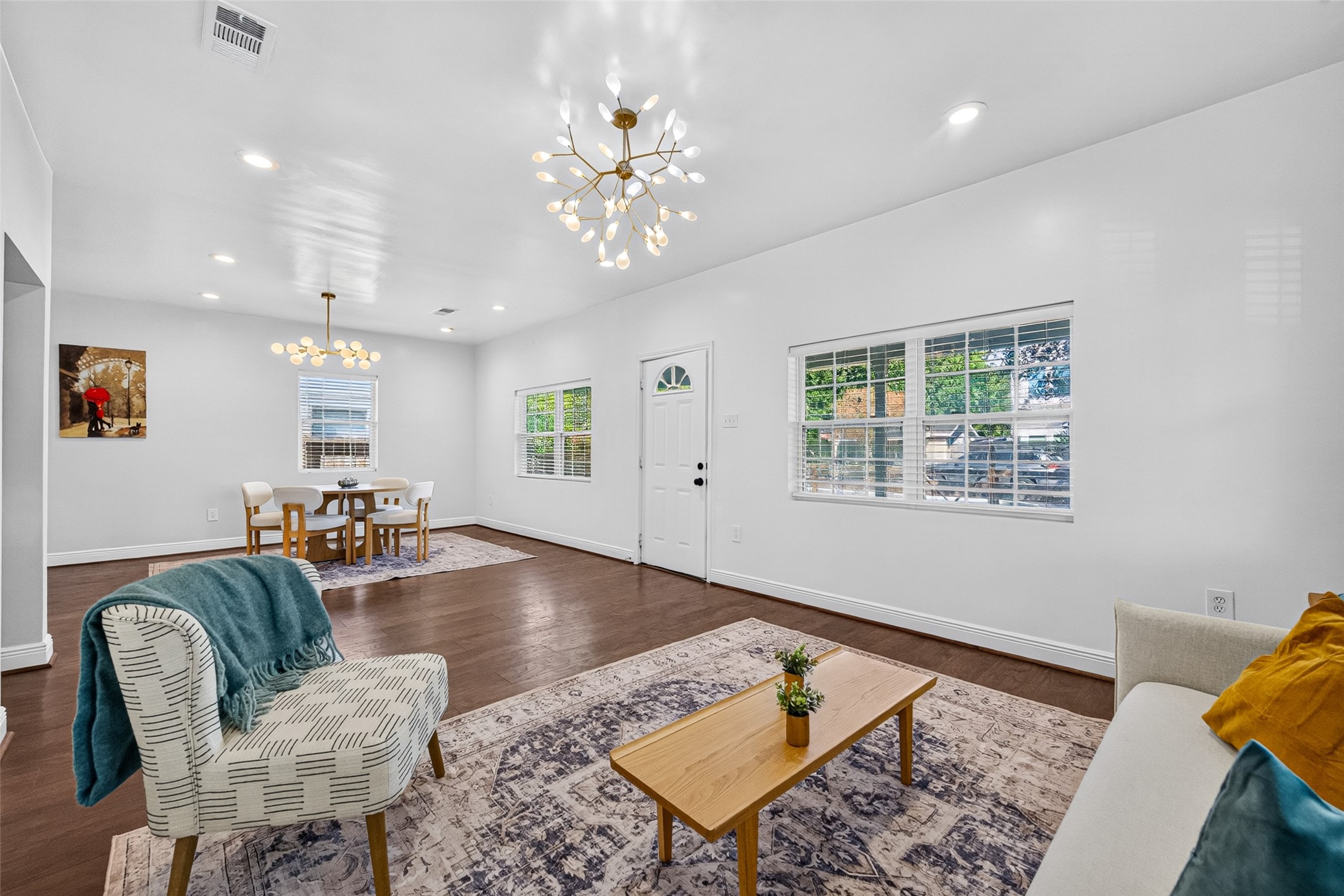 4401 Hain Street Property Photo 4