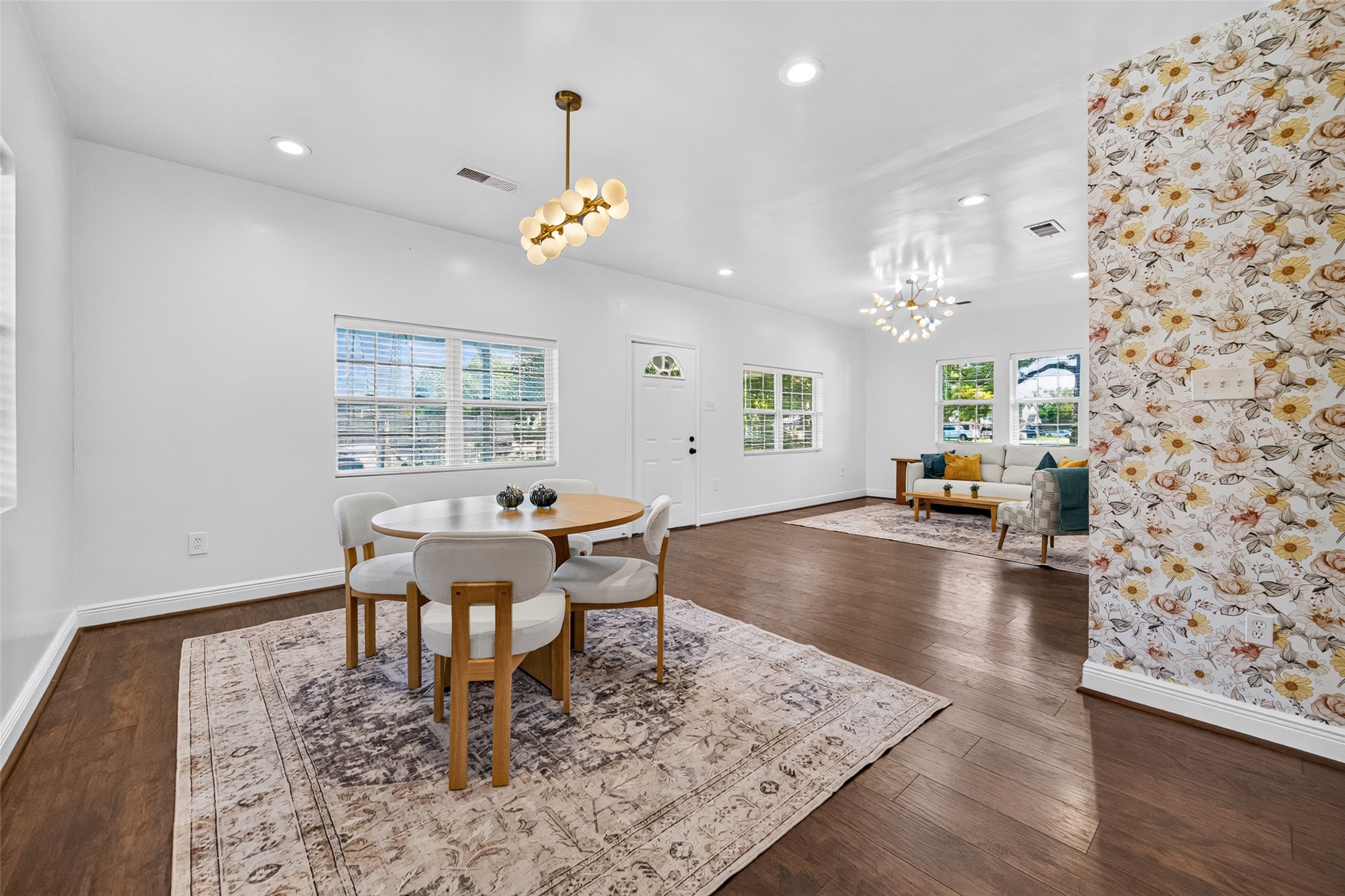 4401 Hain Street Property Photo 8
