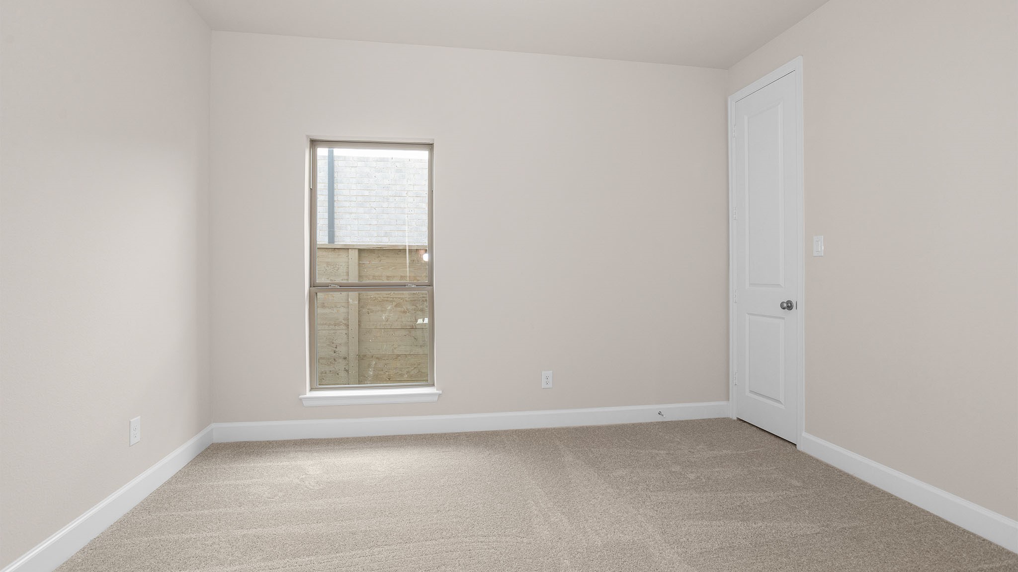 6725 Hillside View Lane Property Photo 14