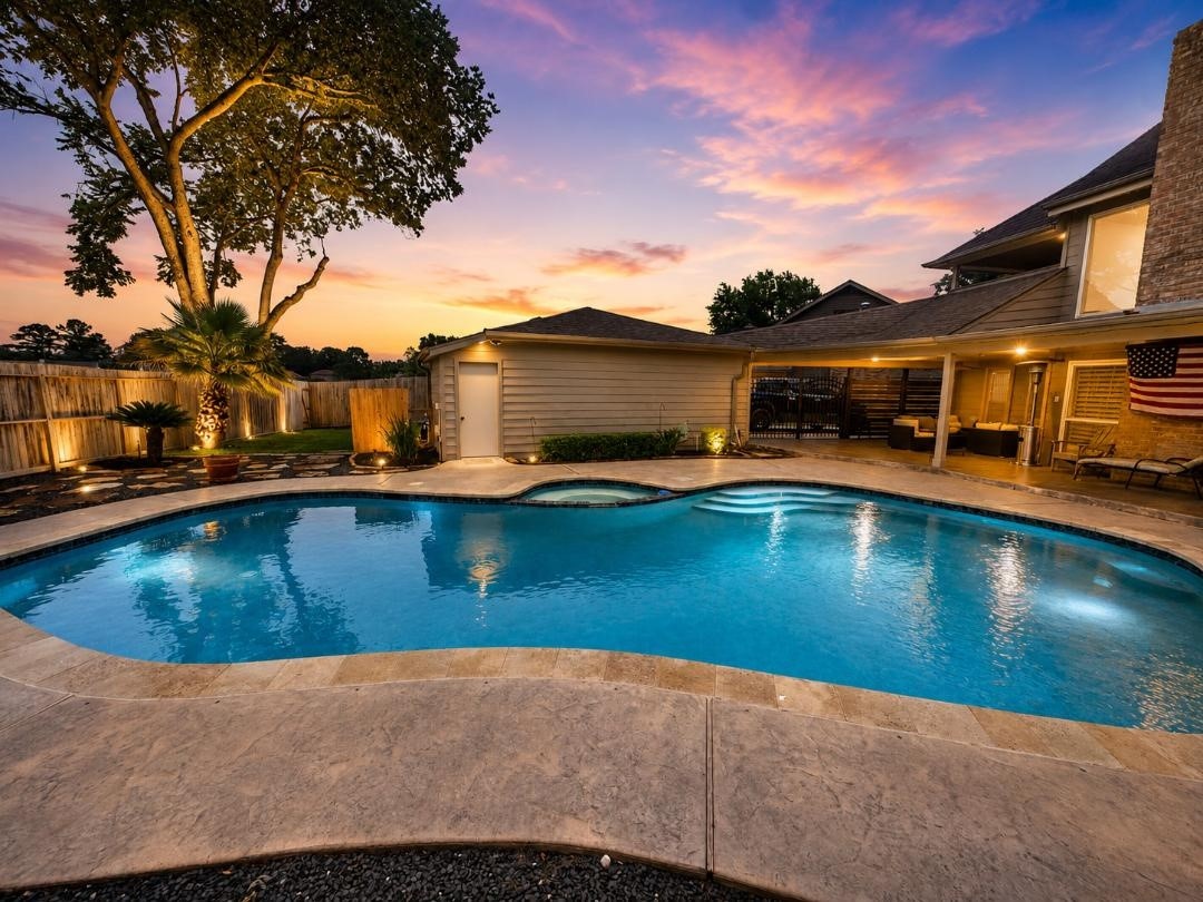 14810 Bluffridge Circle Property Photo 3