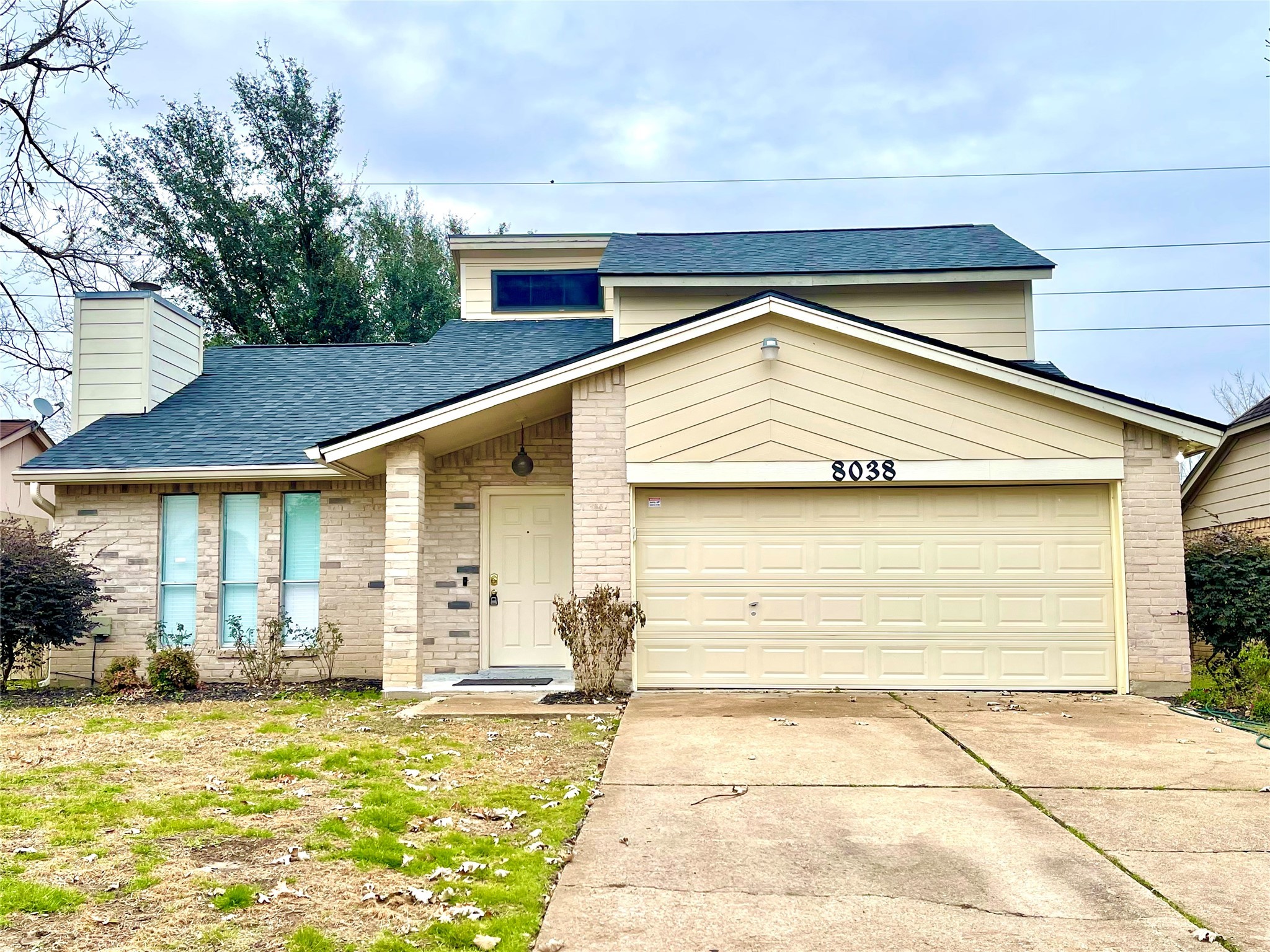 8038 Split Pine Drive Property Photo