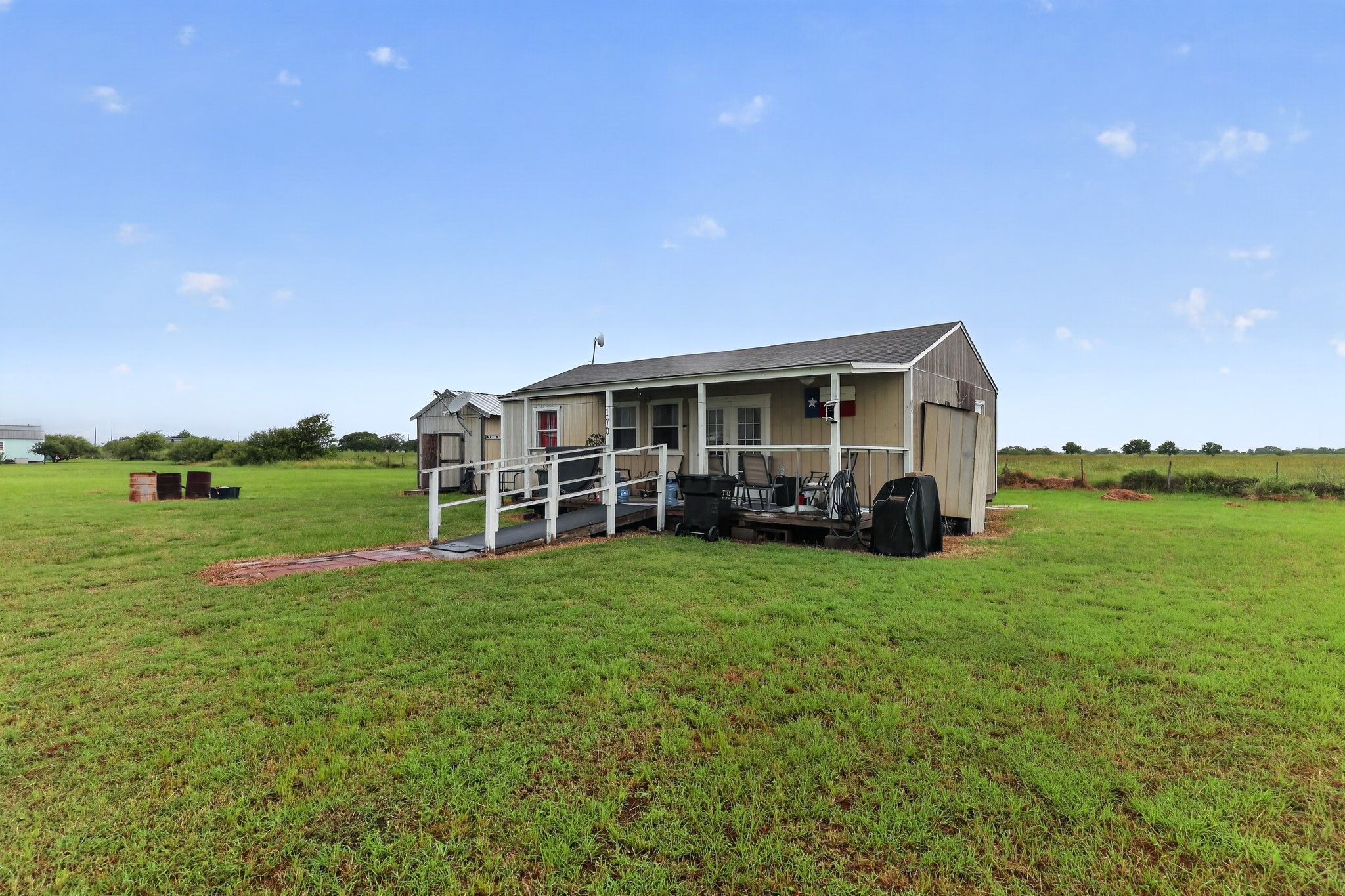 170 Clam Drive Property Photo 1