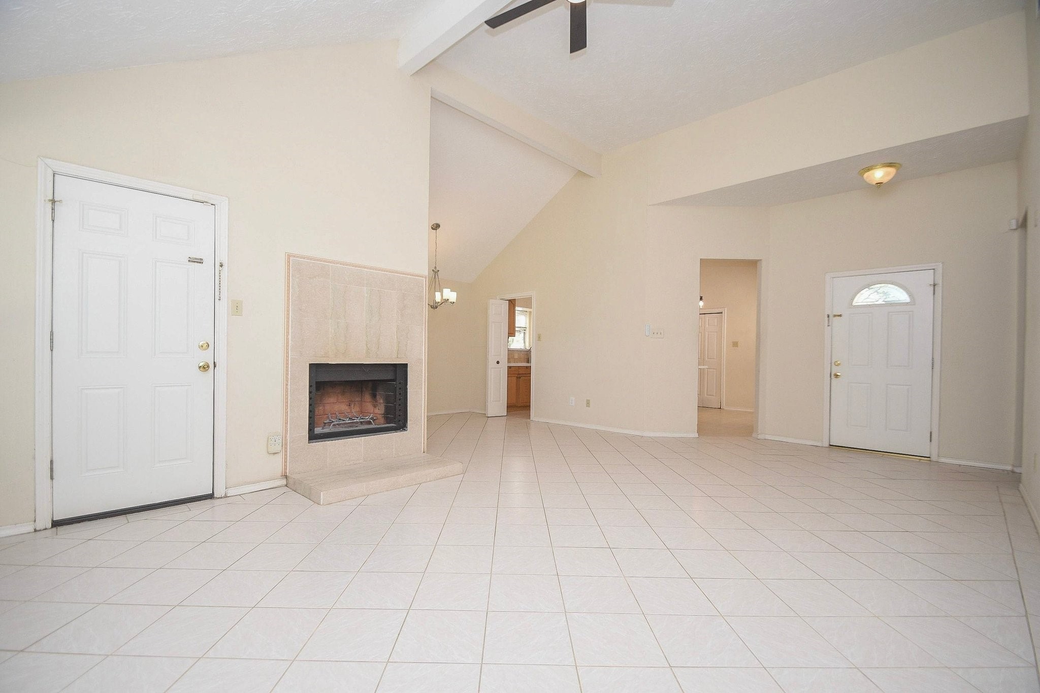22518 Rangeview Drive Property Photo 4