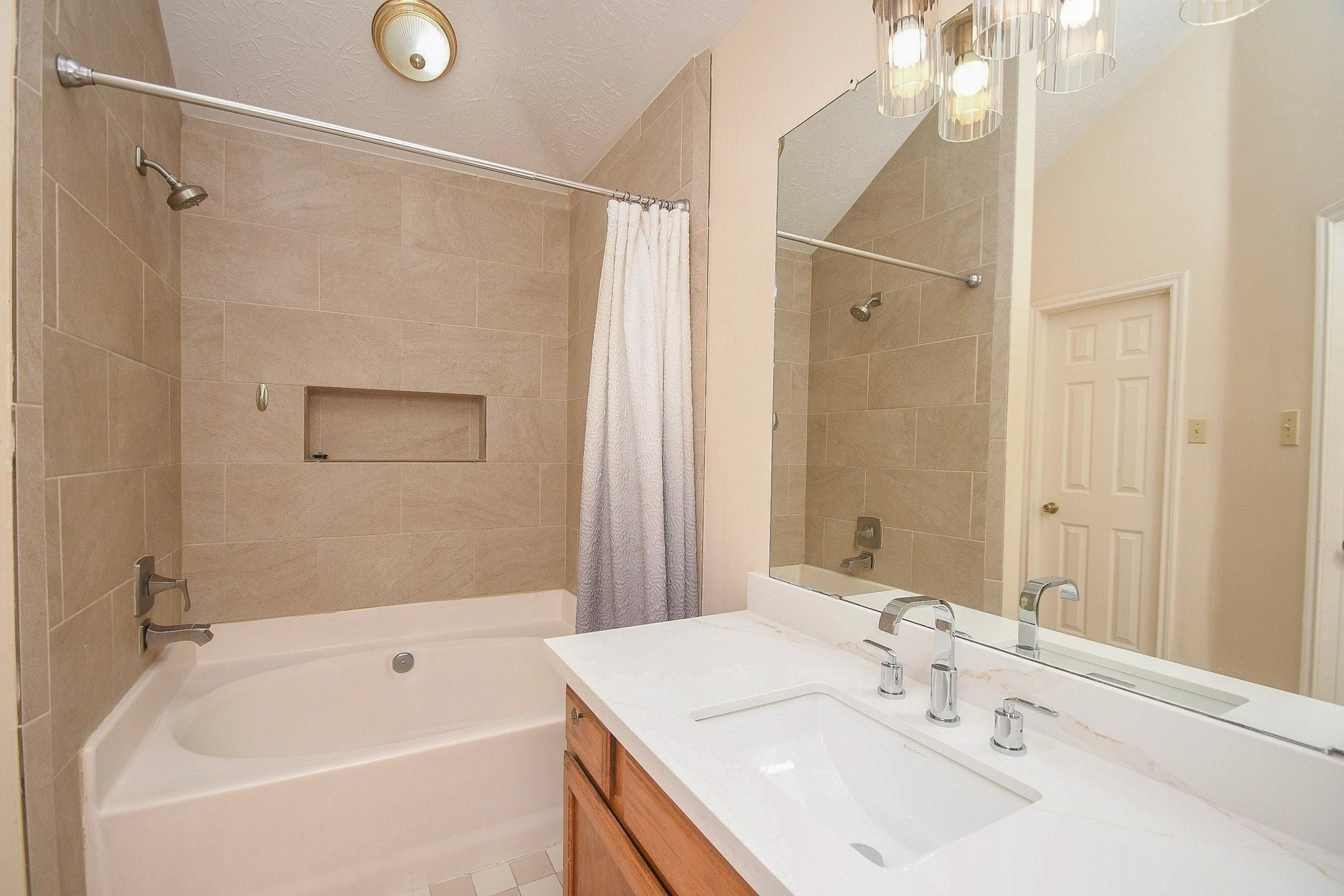 22518 Rangeview Drive Property Photo 14