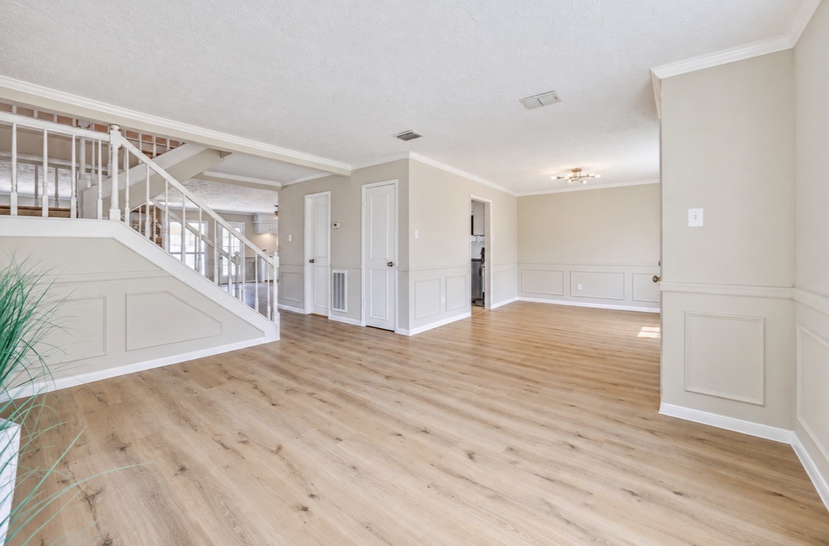 26 Chapparal Court Property Photo 6