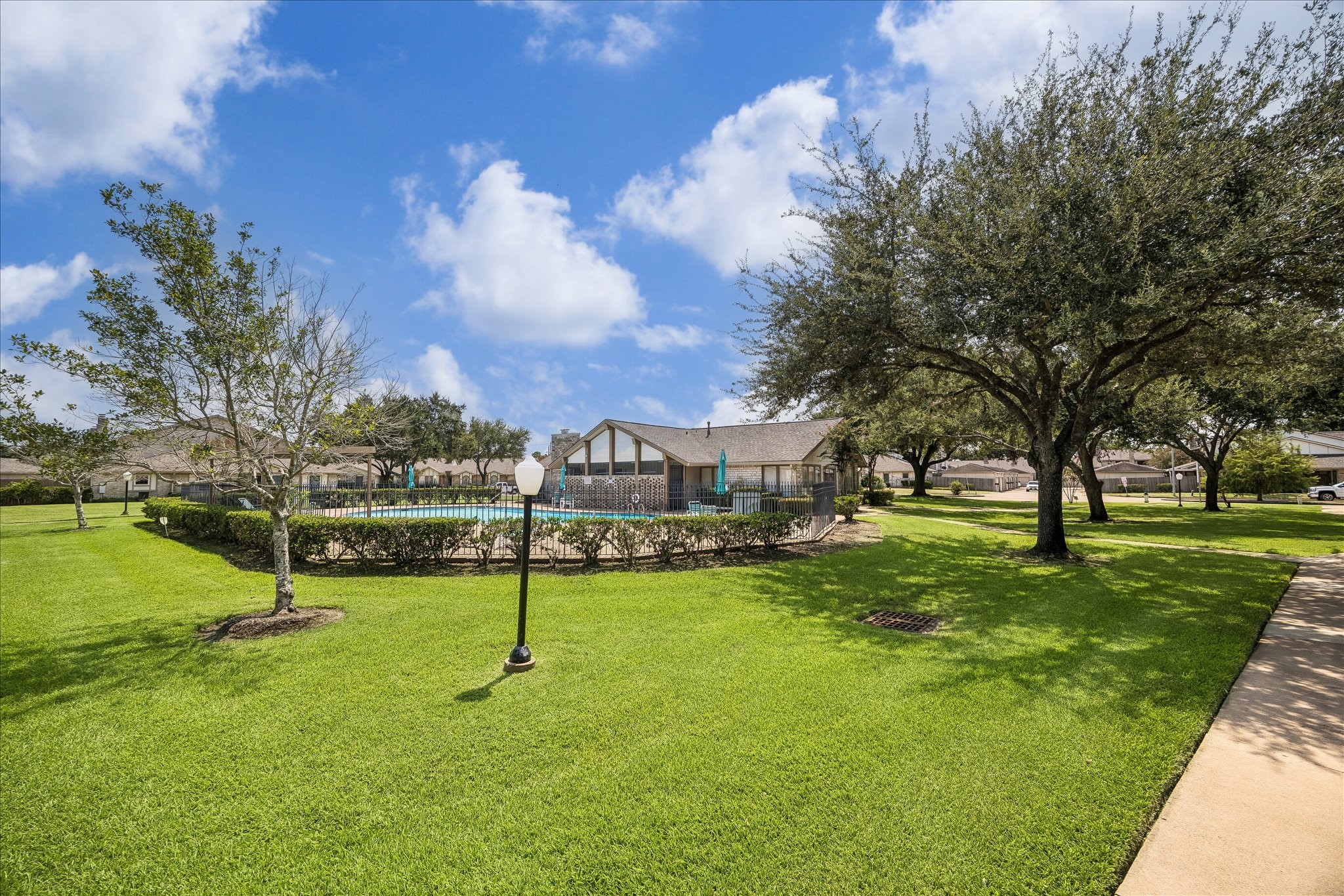 26 Chapparal Court Property Photo 16