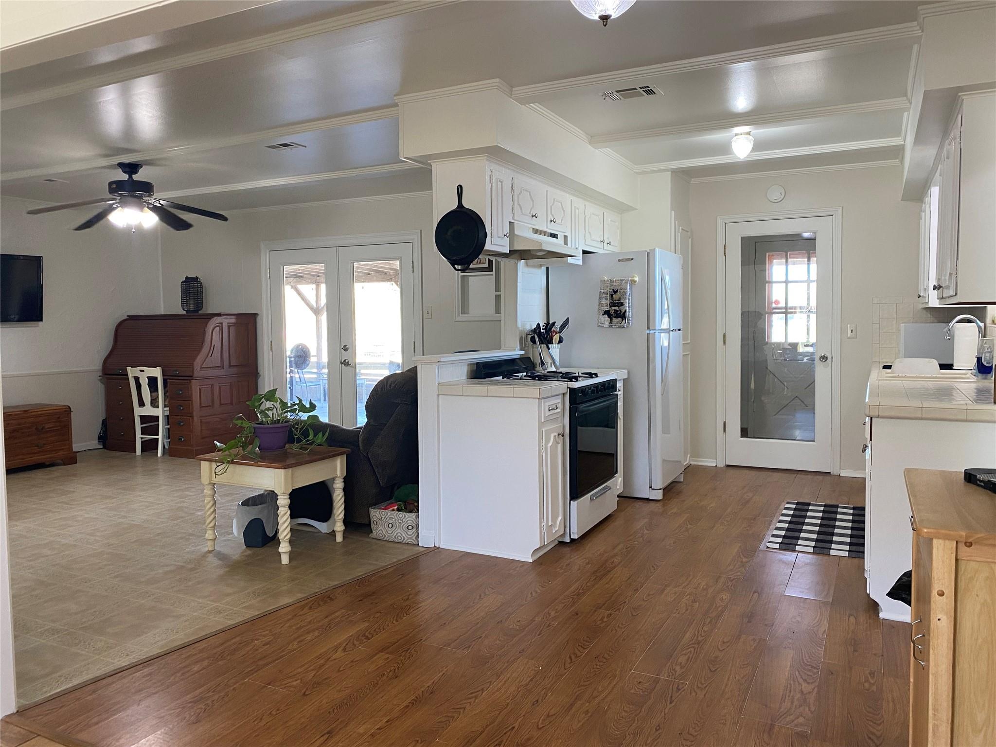 17230 Bell Street Property Photo 6