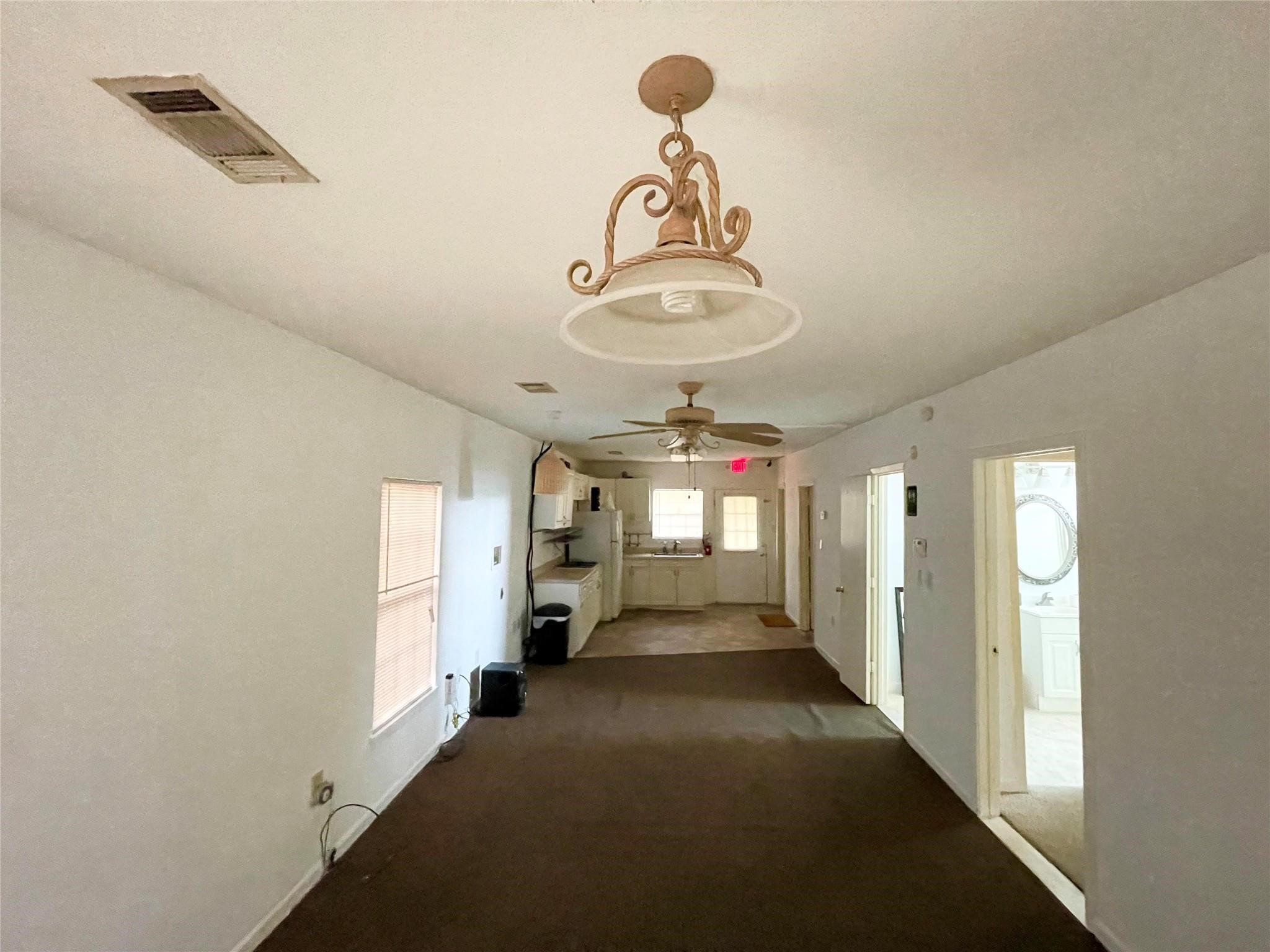 4516 Katy Freeway Property Photo 10