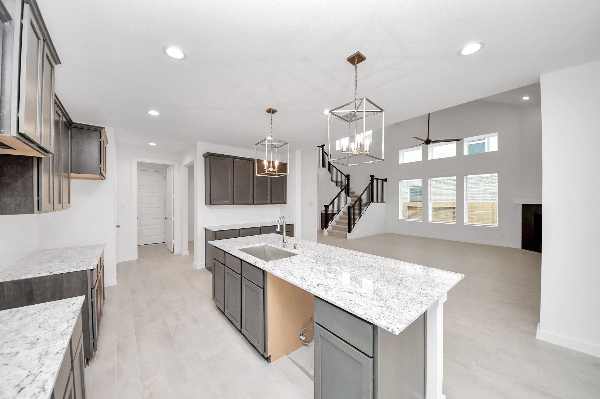 24515 Broad Park Ct Property Photo 8
