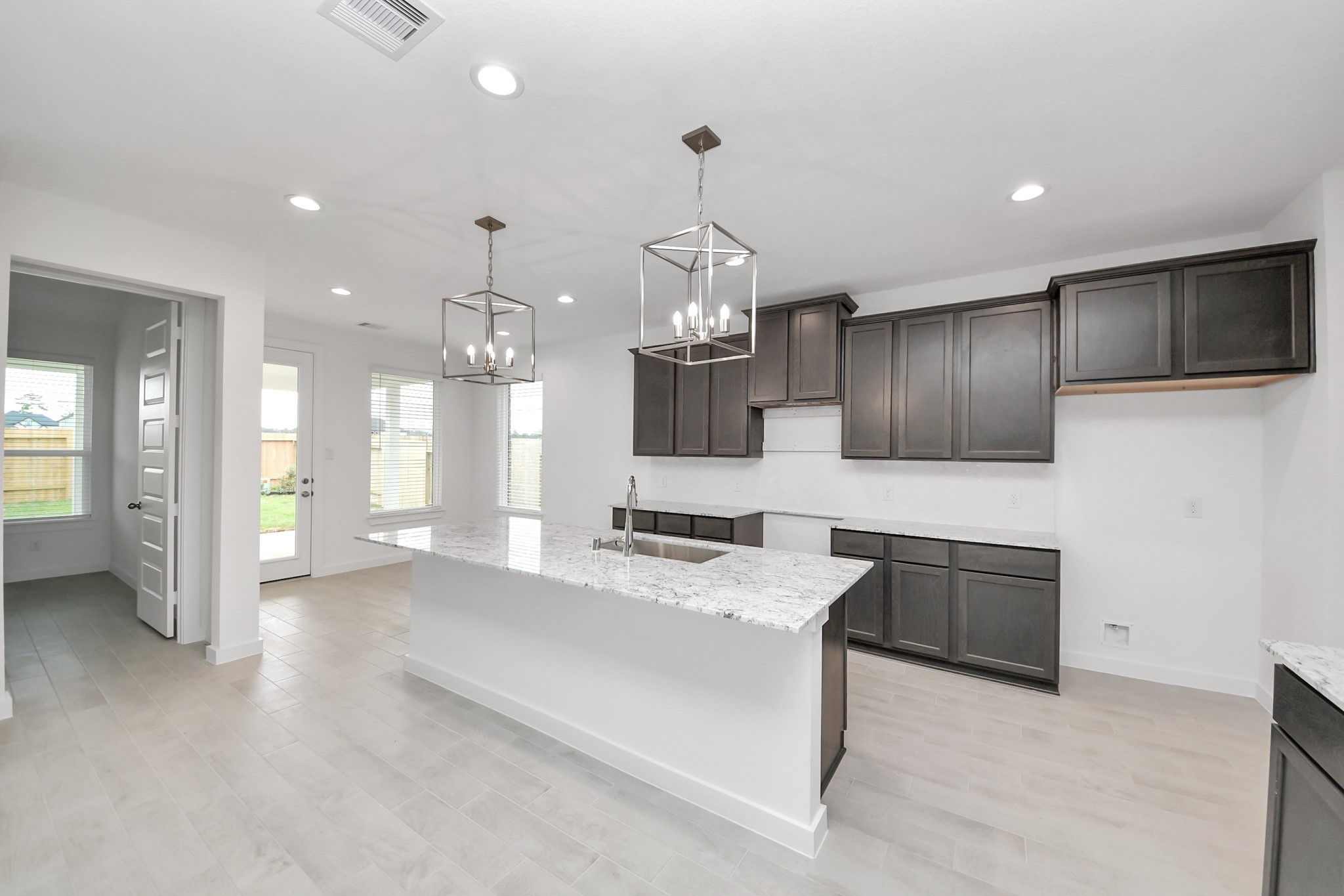 24515 Broad Park Ct Property Photo 13
