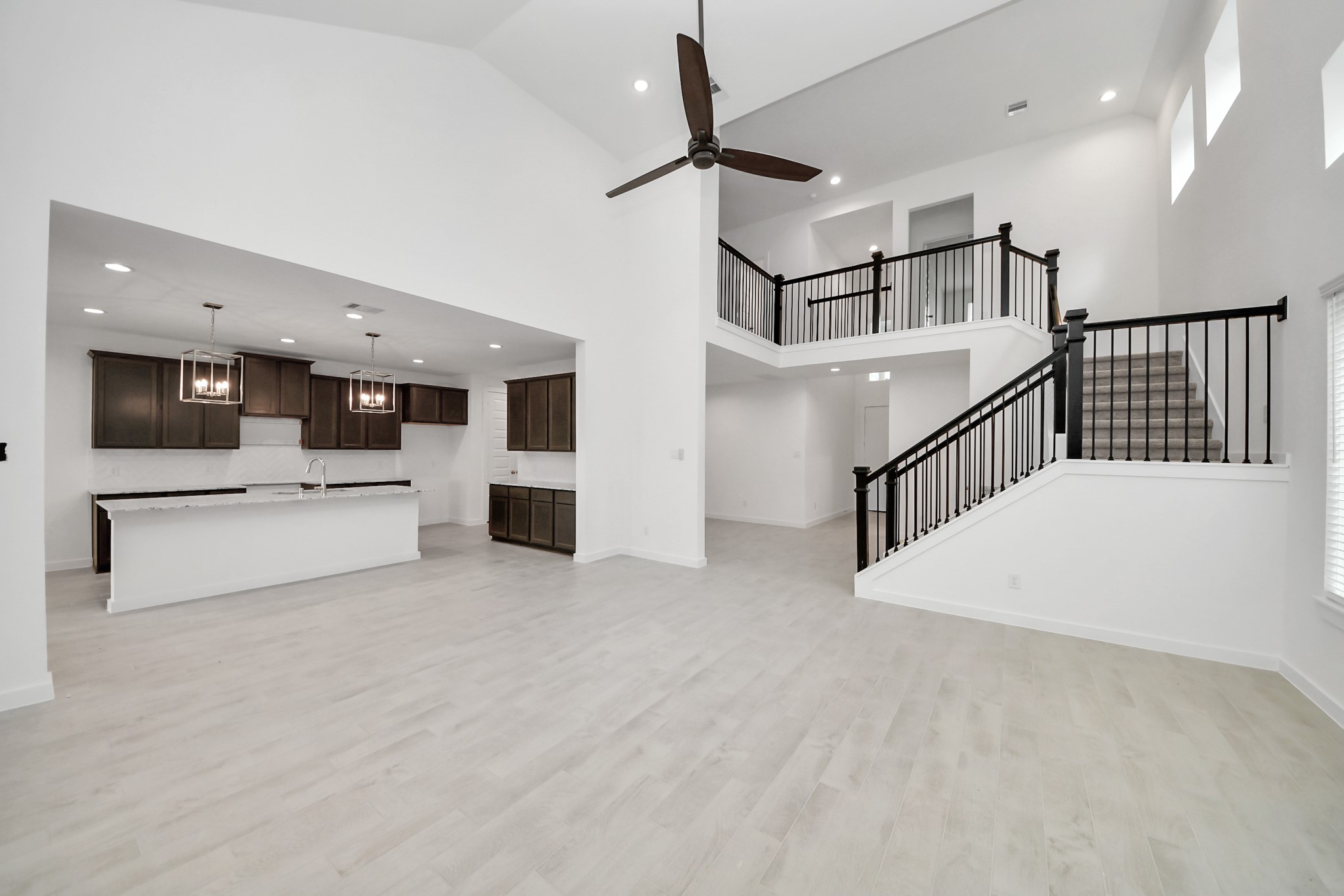 24515 Broad Park Ct Property Photo 17