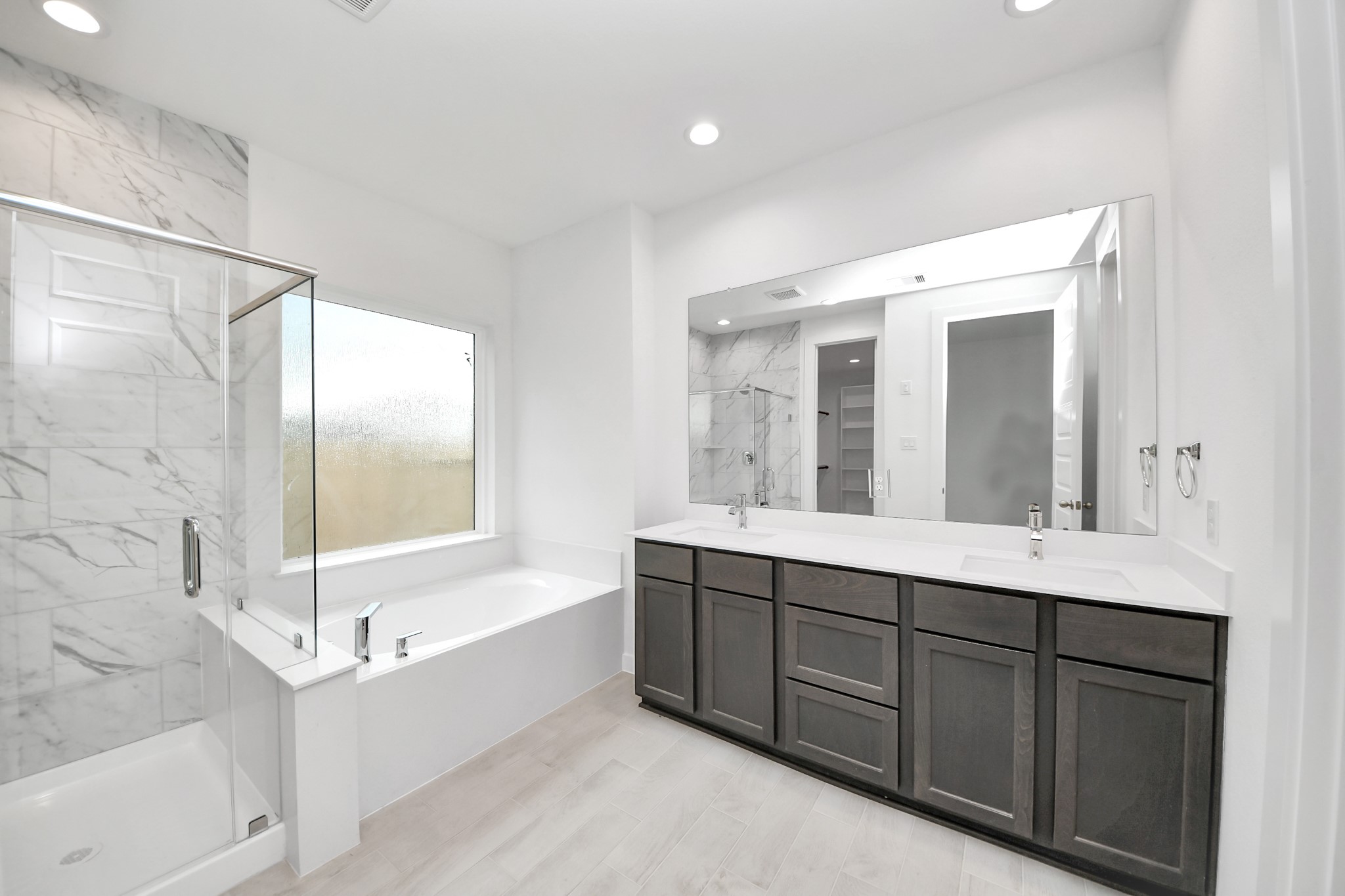 24515 Broad Park Ct Property Photo 21