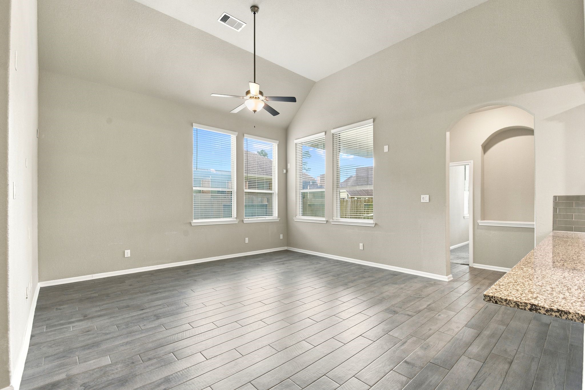 16875 Olympic National Drive Property Photo 9