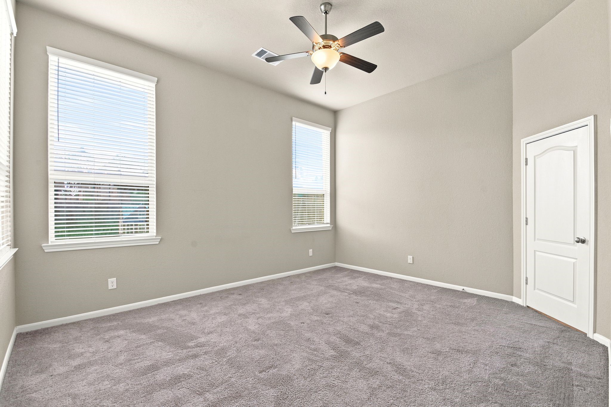 16875 Olympic National Drive Property Photo 16
