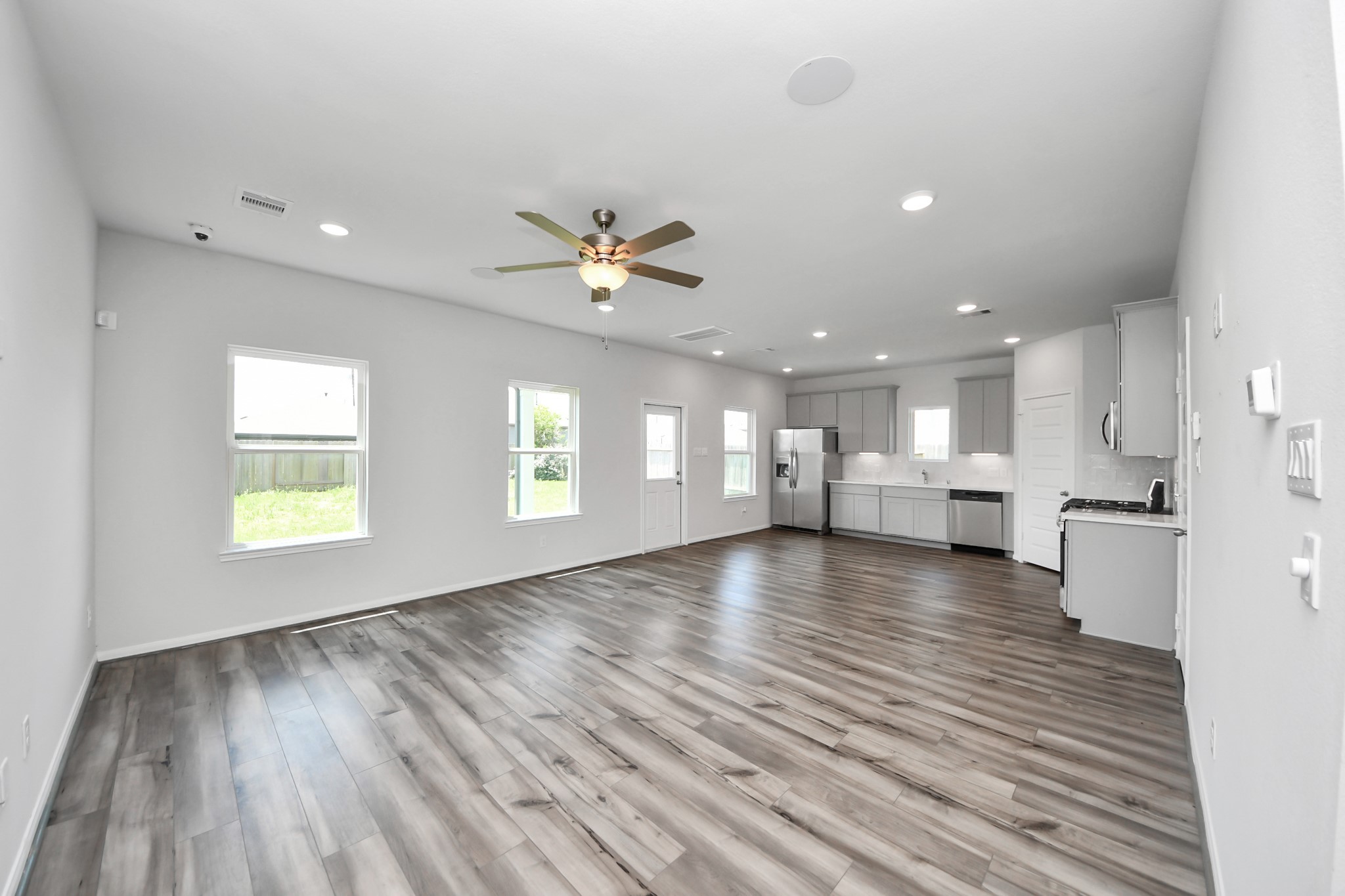 25666 Roy Rogers Court Property Photo 5