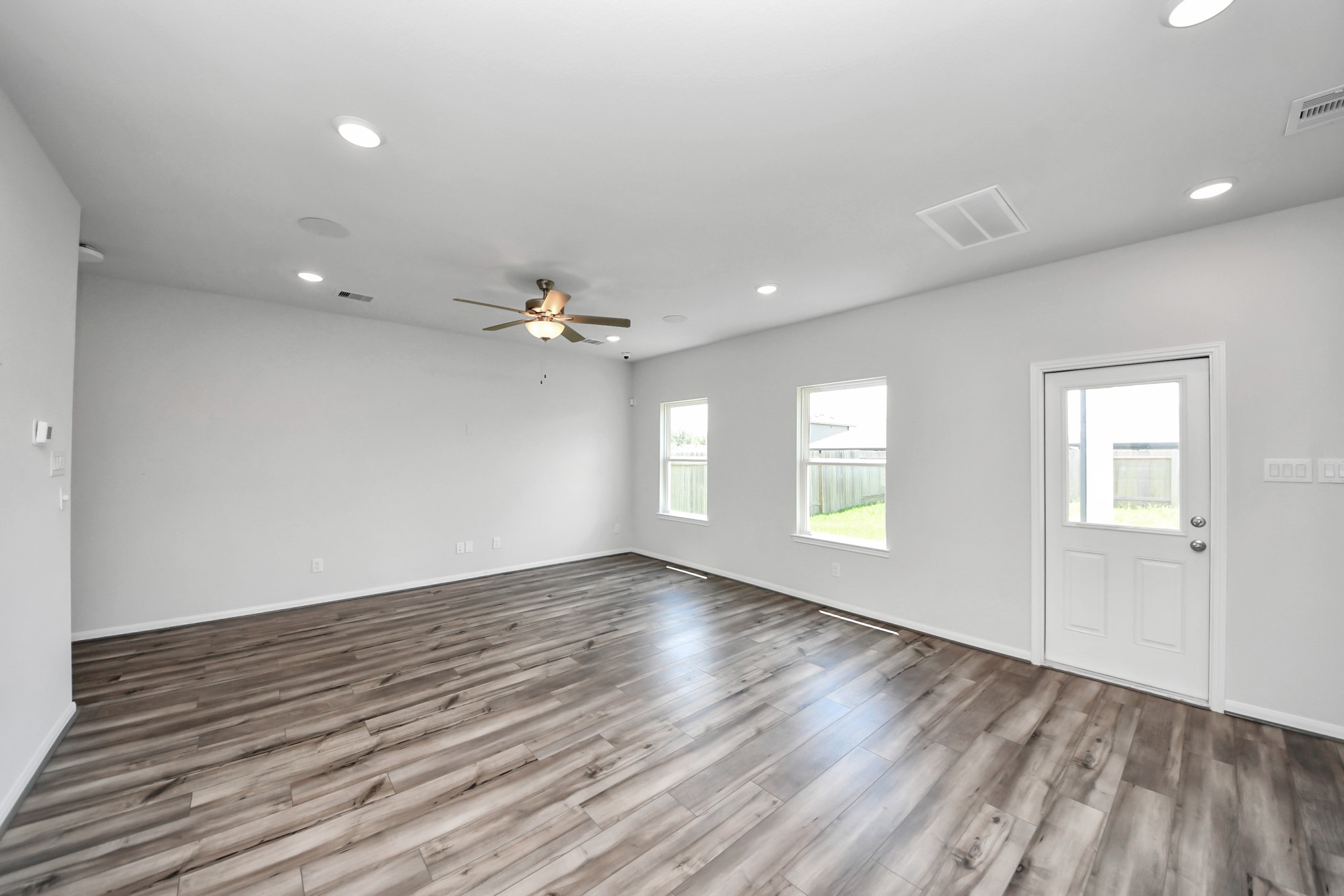 25666 Roy Rogers Court Property Photo 8
