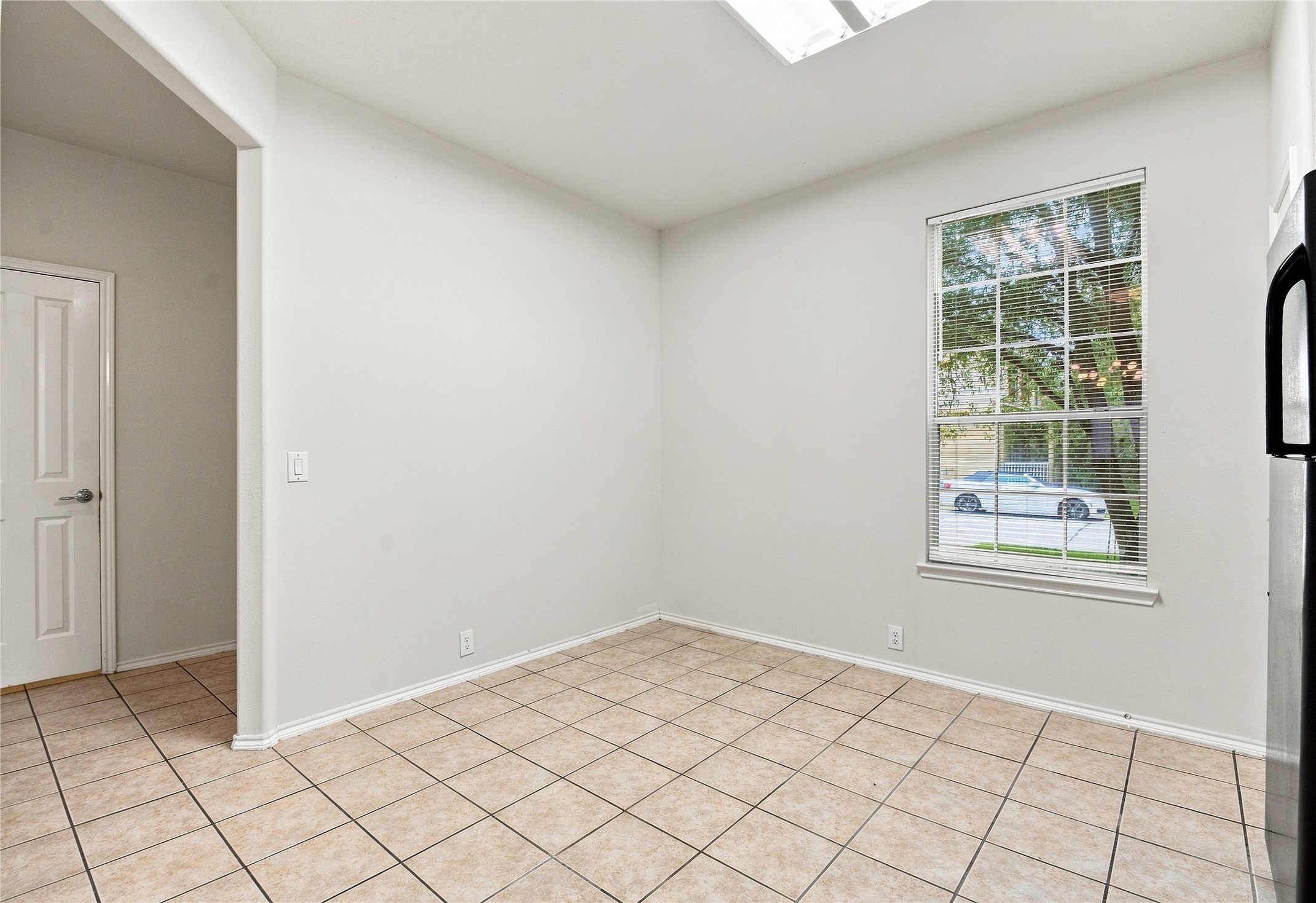 2214 Prairie Forest Trail Property Photo 11
