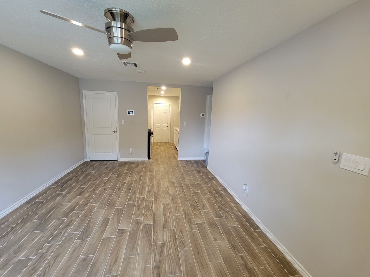 7886 Locksley Road Property Photo 1