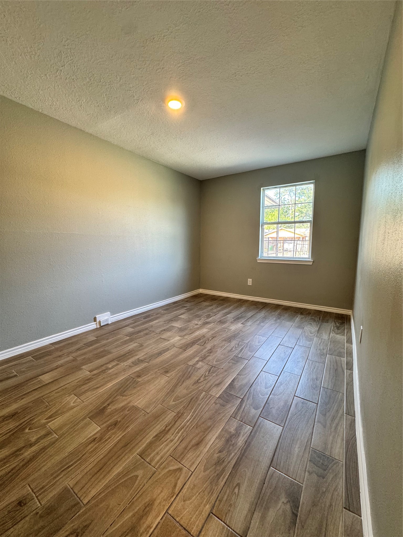 7886 Locksley Road Property Photo 8