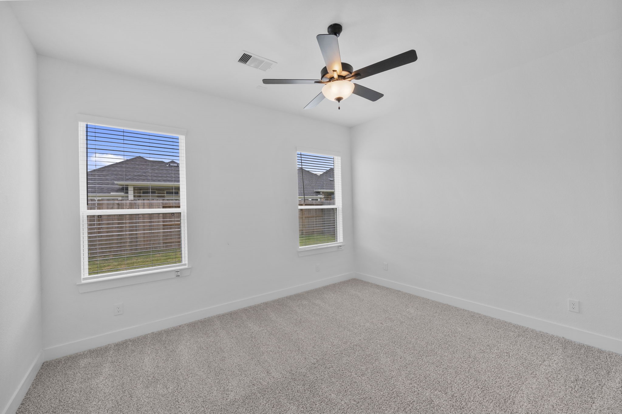 5614 Pearl Vista Drive Property Photo 19