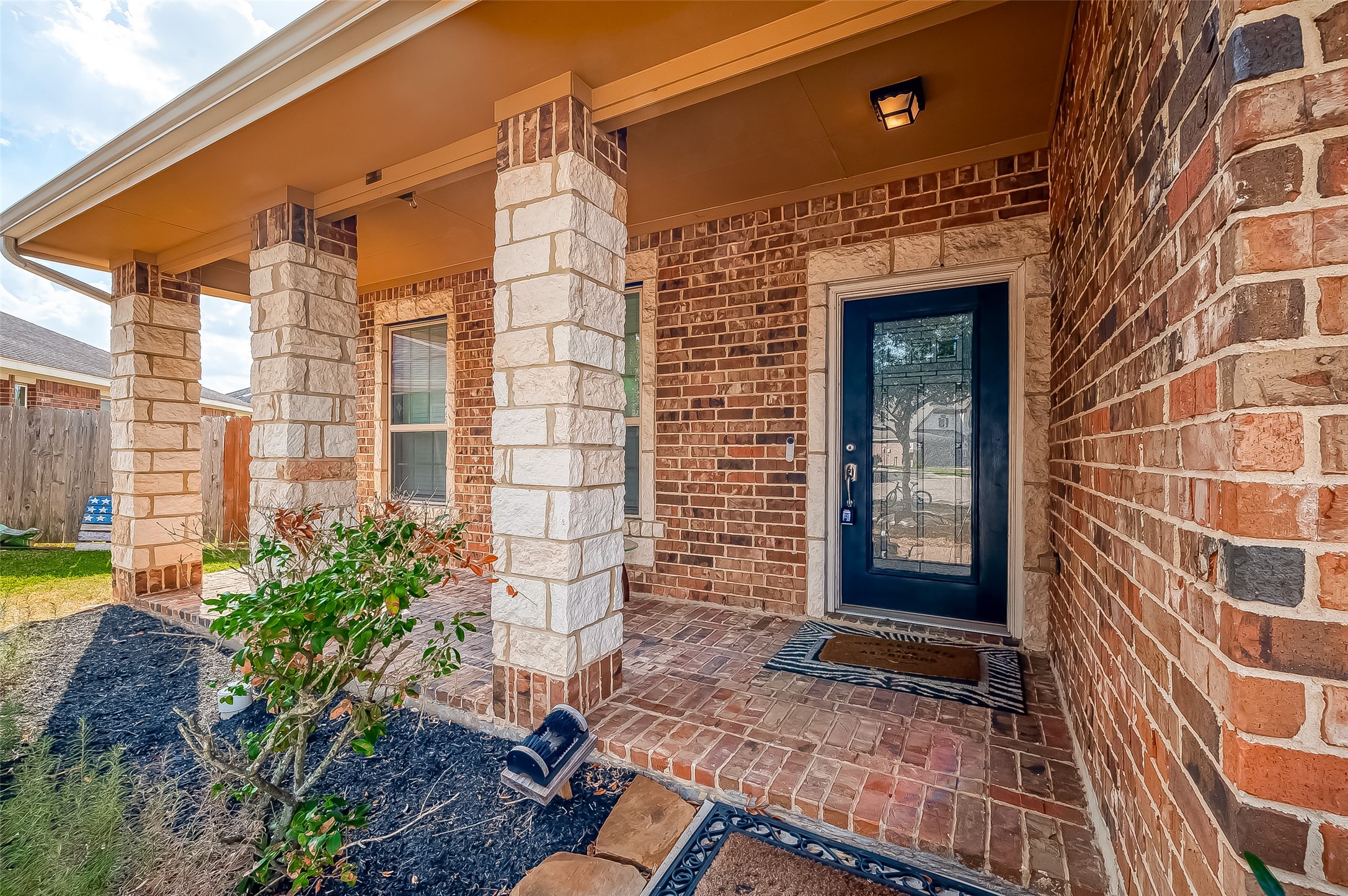 5603 Scoria Rock Drive Property Photo 5