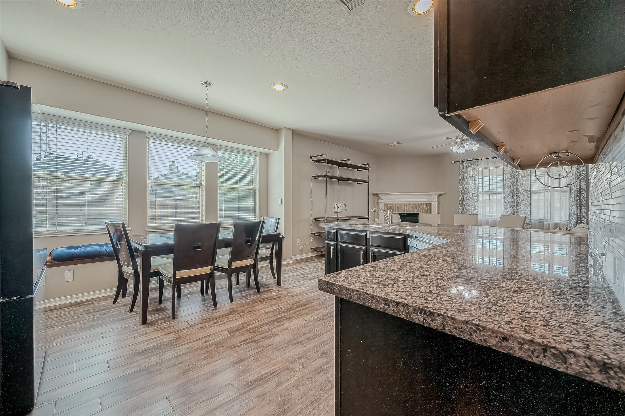 5603 Scoria Rock Drive Property Photo 18