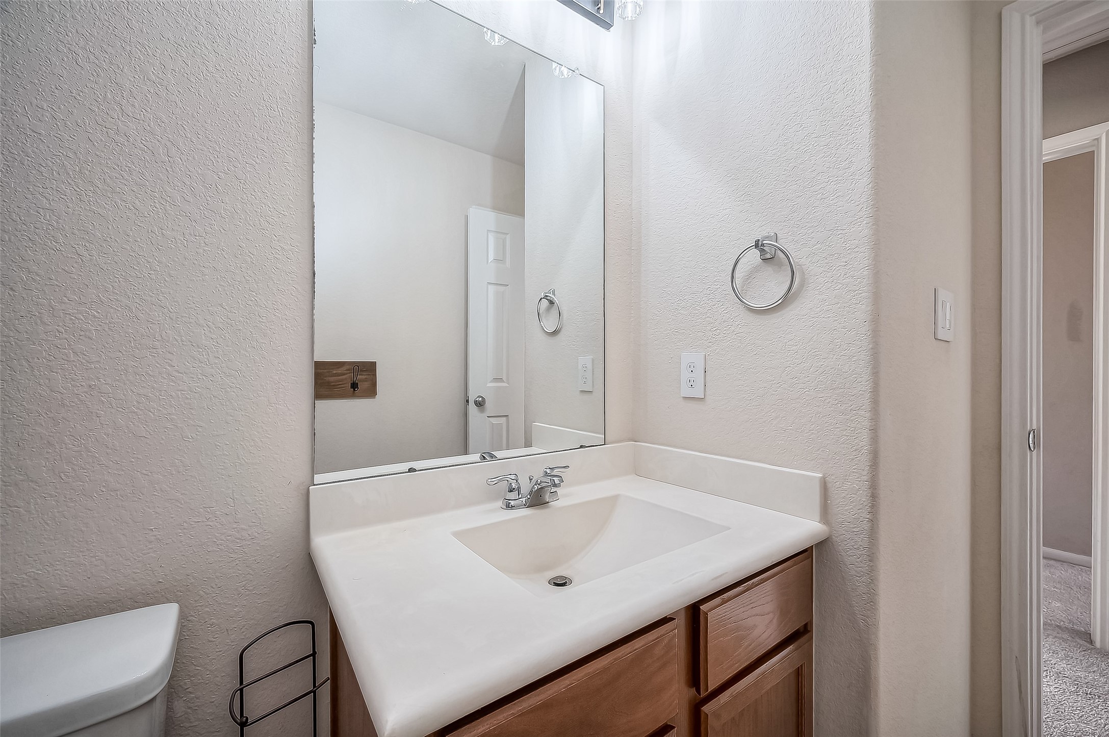 5603 Scoria Rock Drive Property Photo 32