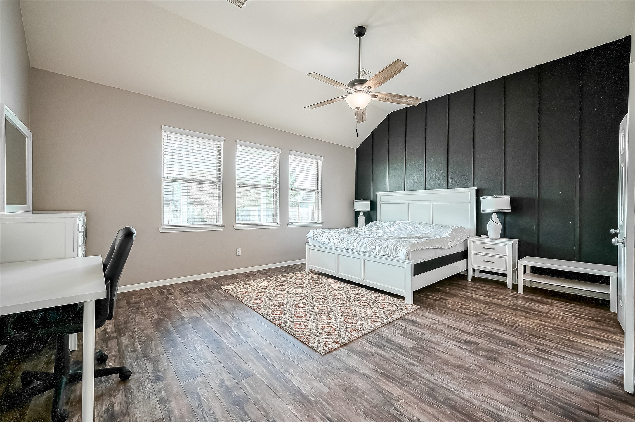 5603 Scoria Rock Drive Property Photo 33
