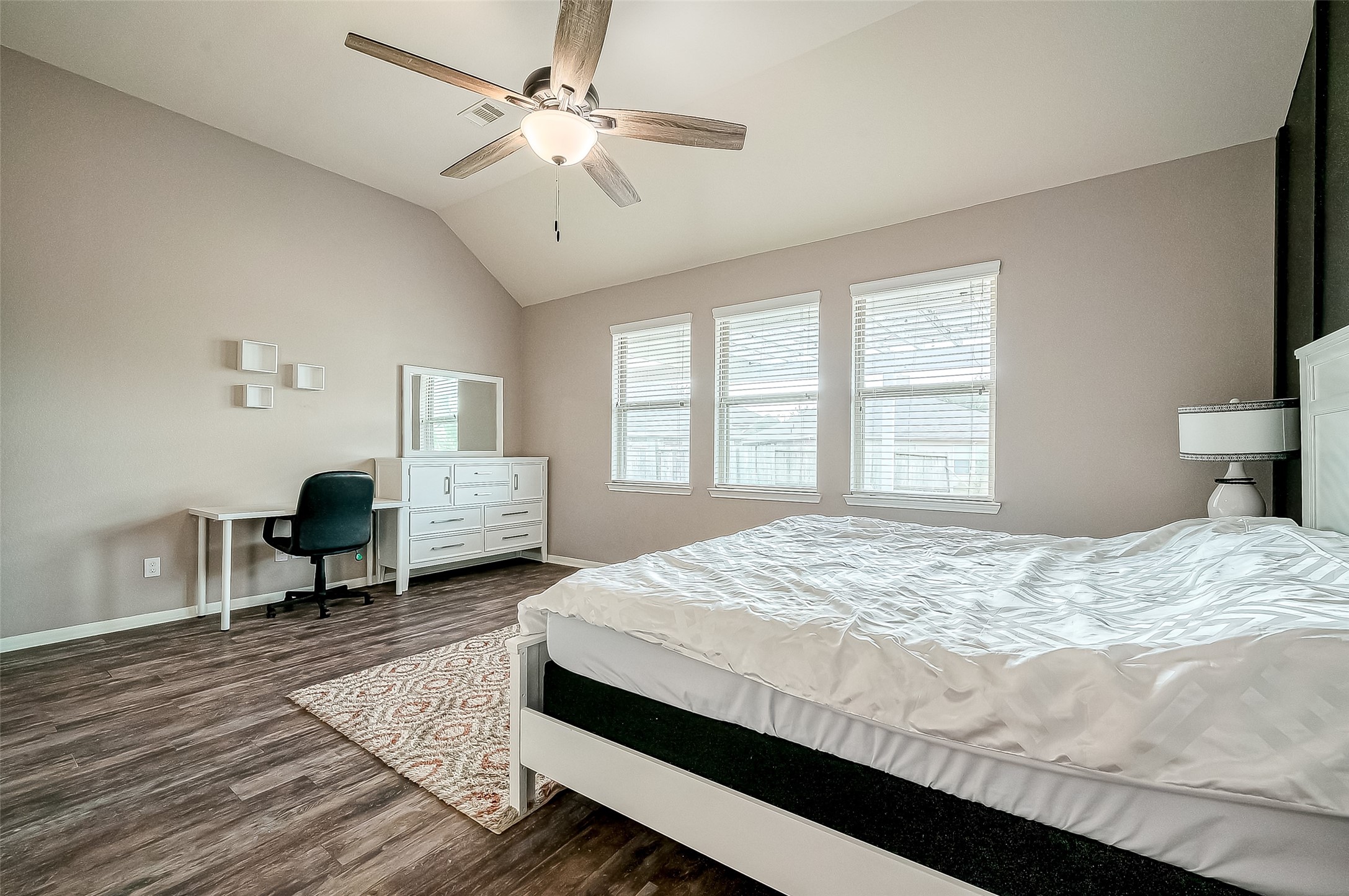 5603 Scoria Rock Drive Property Photo 34
