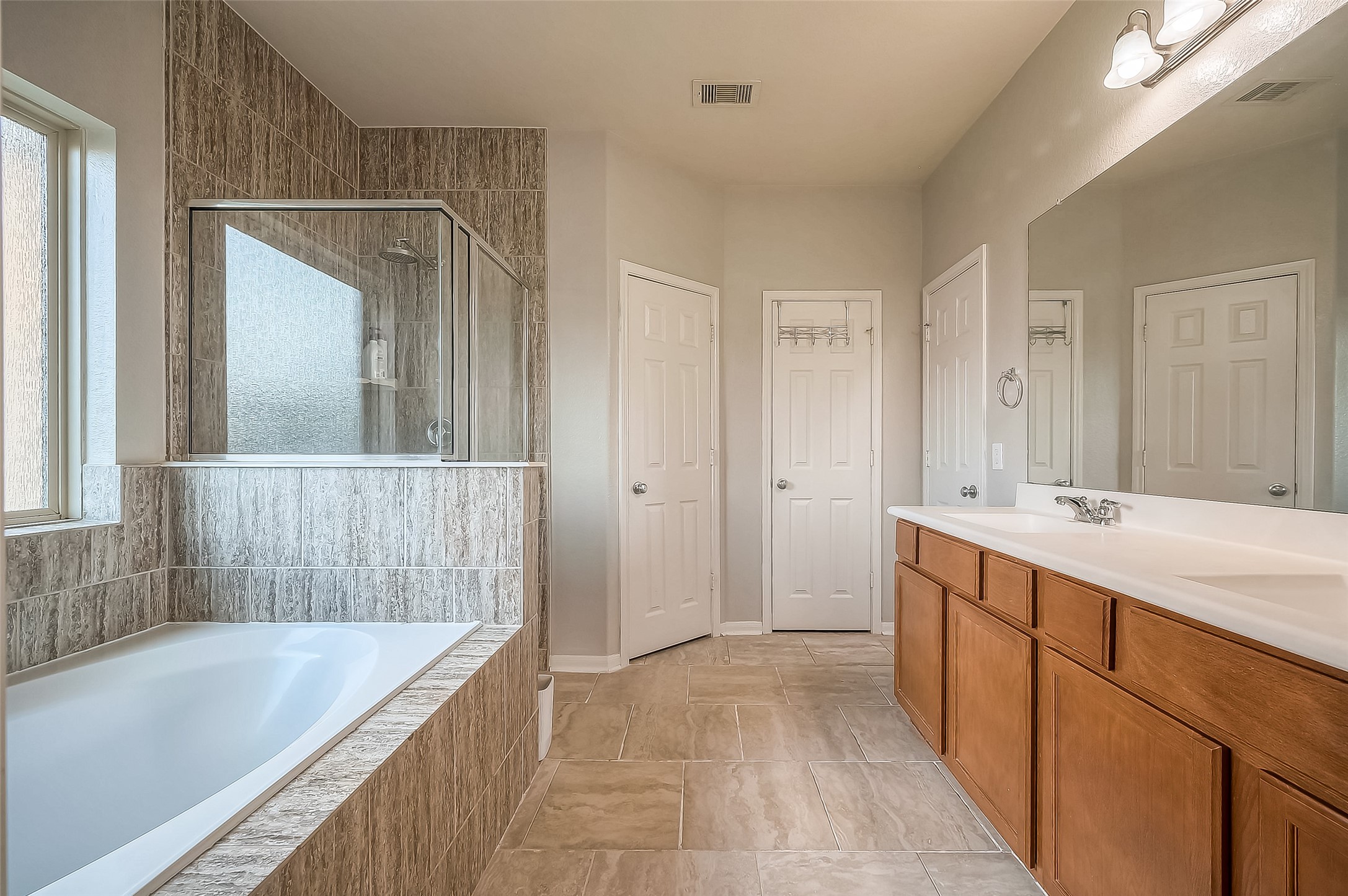 5603 Scoria Rock Drive Property Photo 35