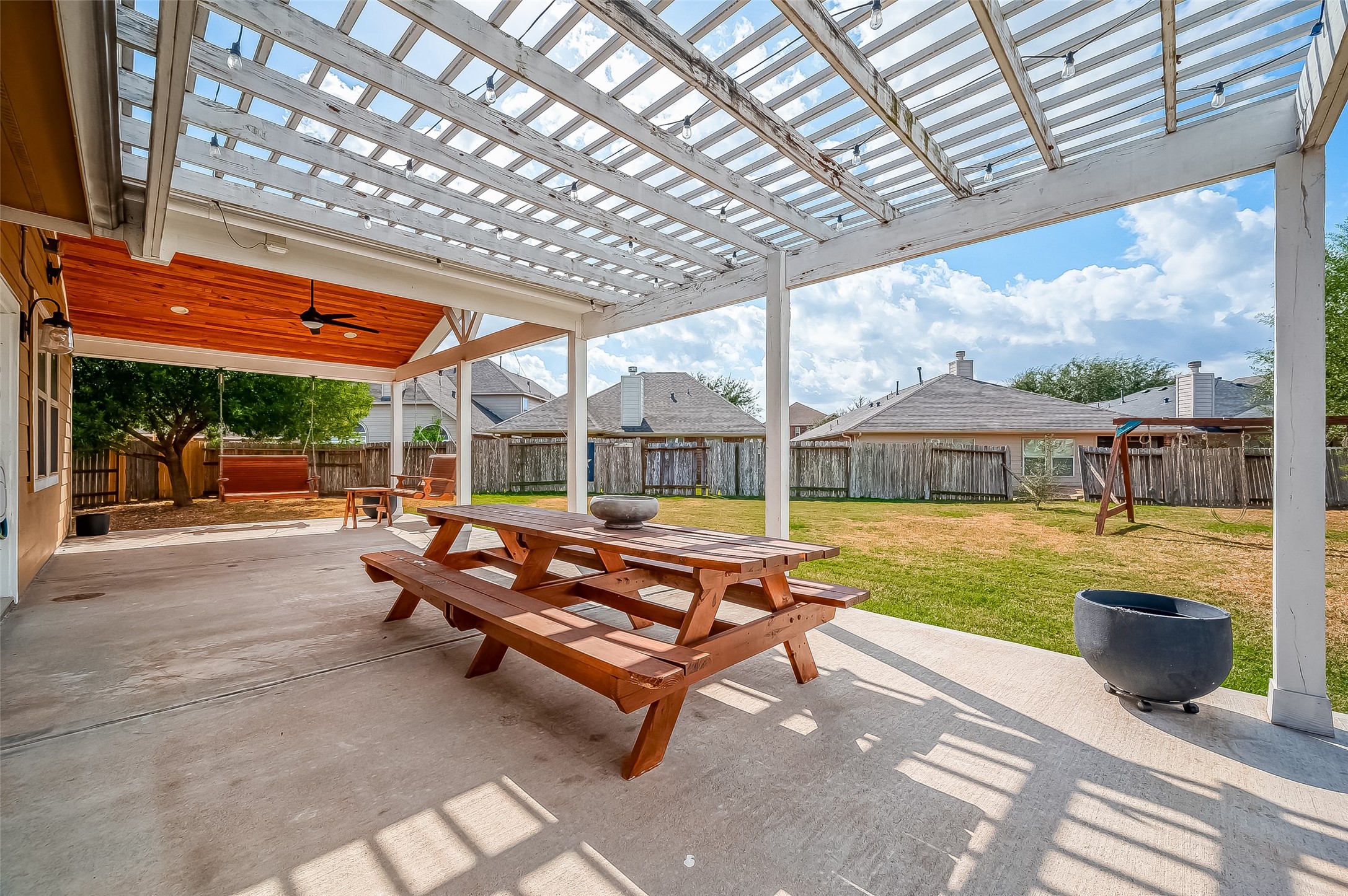5603 Scoria Rock Drive Property Photo 38