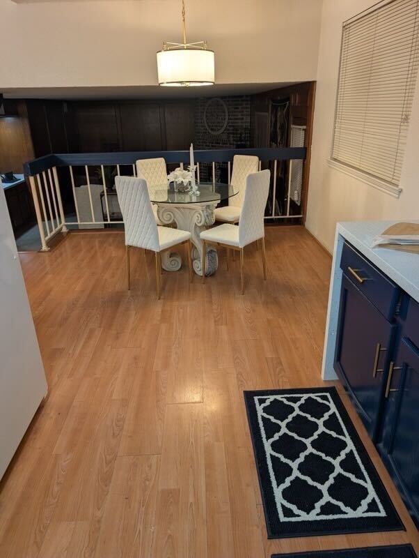 3911 Green Crest Drive Property Photo 8