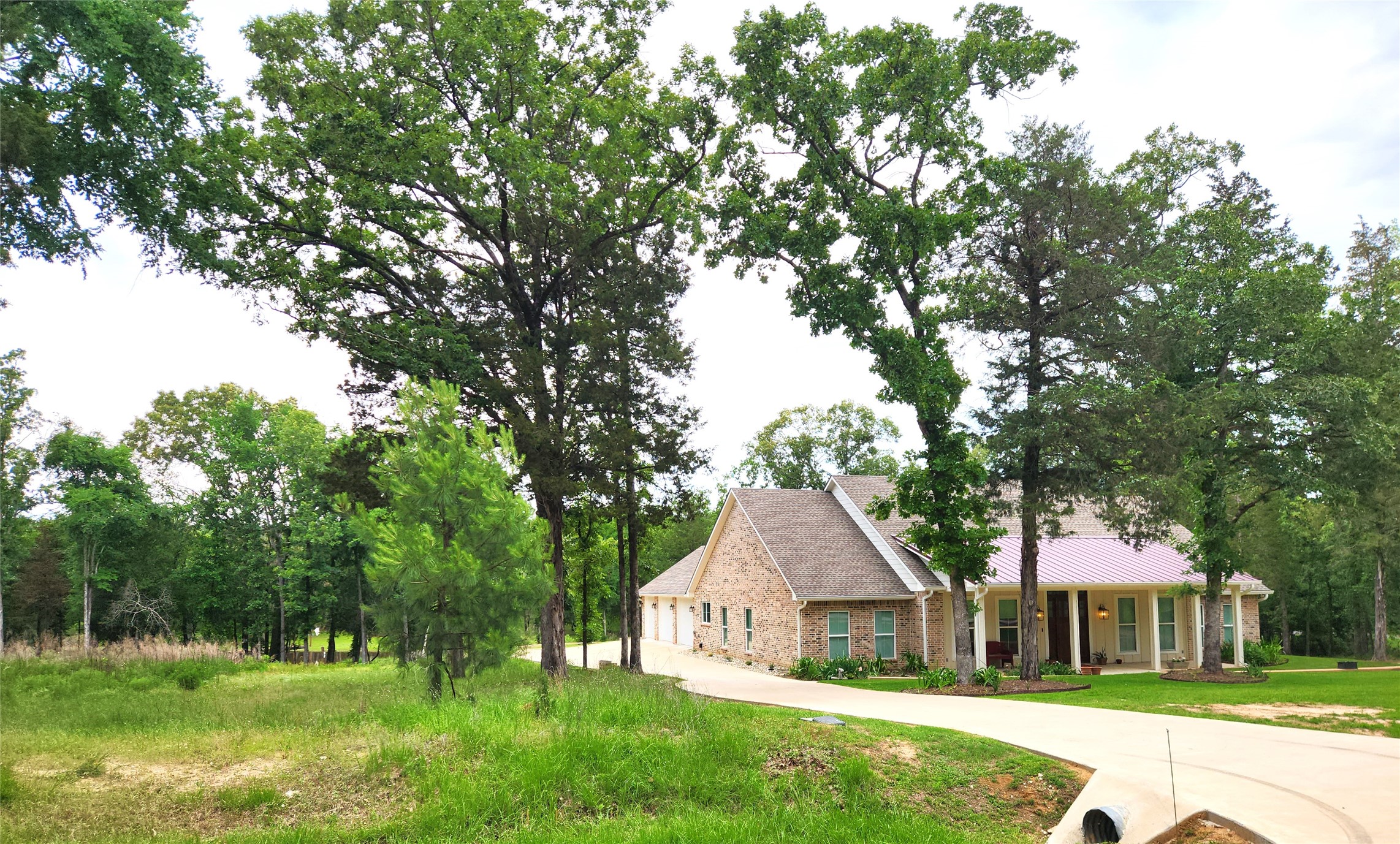 9042 Safari Bluff Property Photo 9