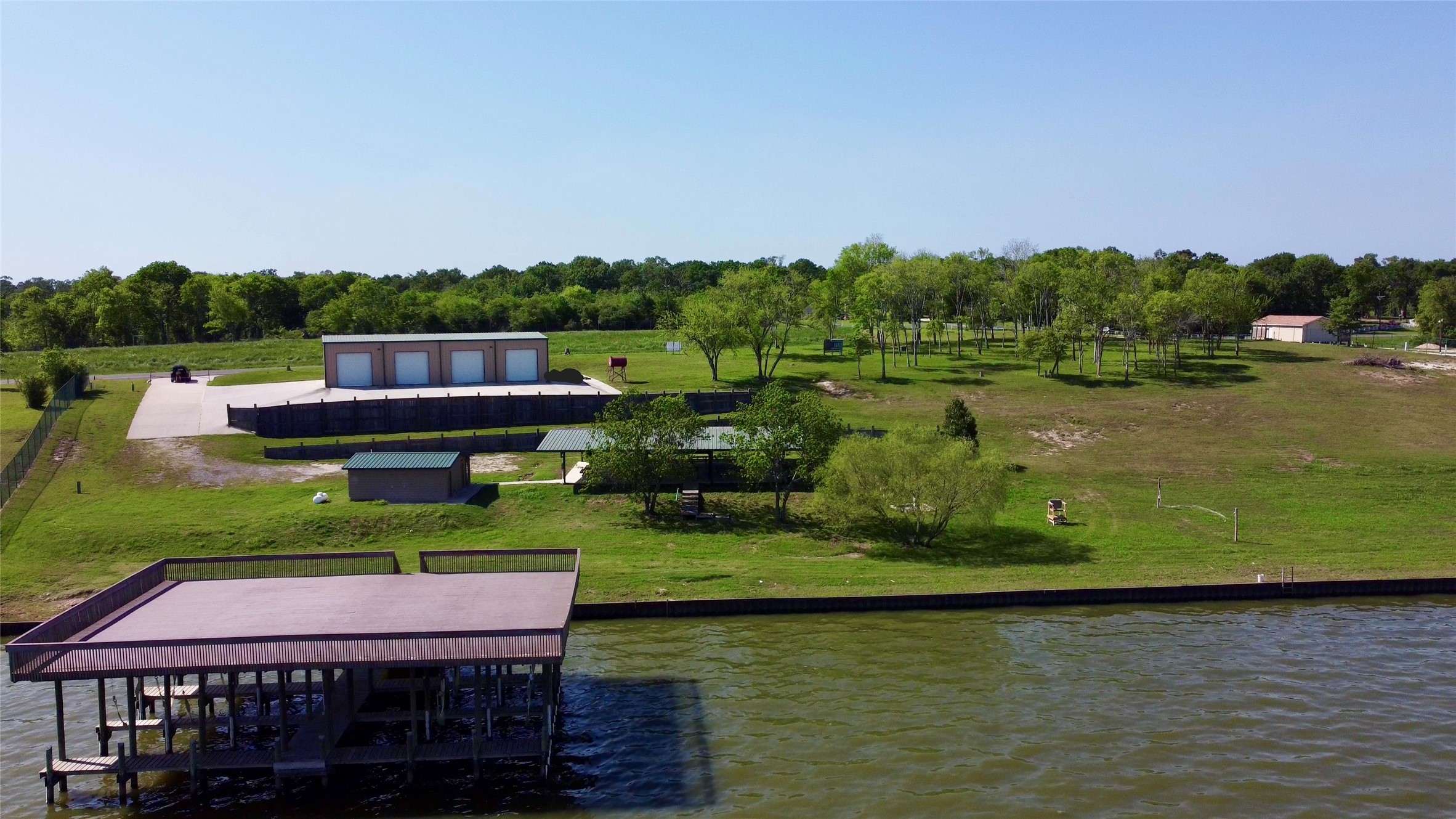 10420 Us Hwy 190 W Property Photo 1