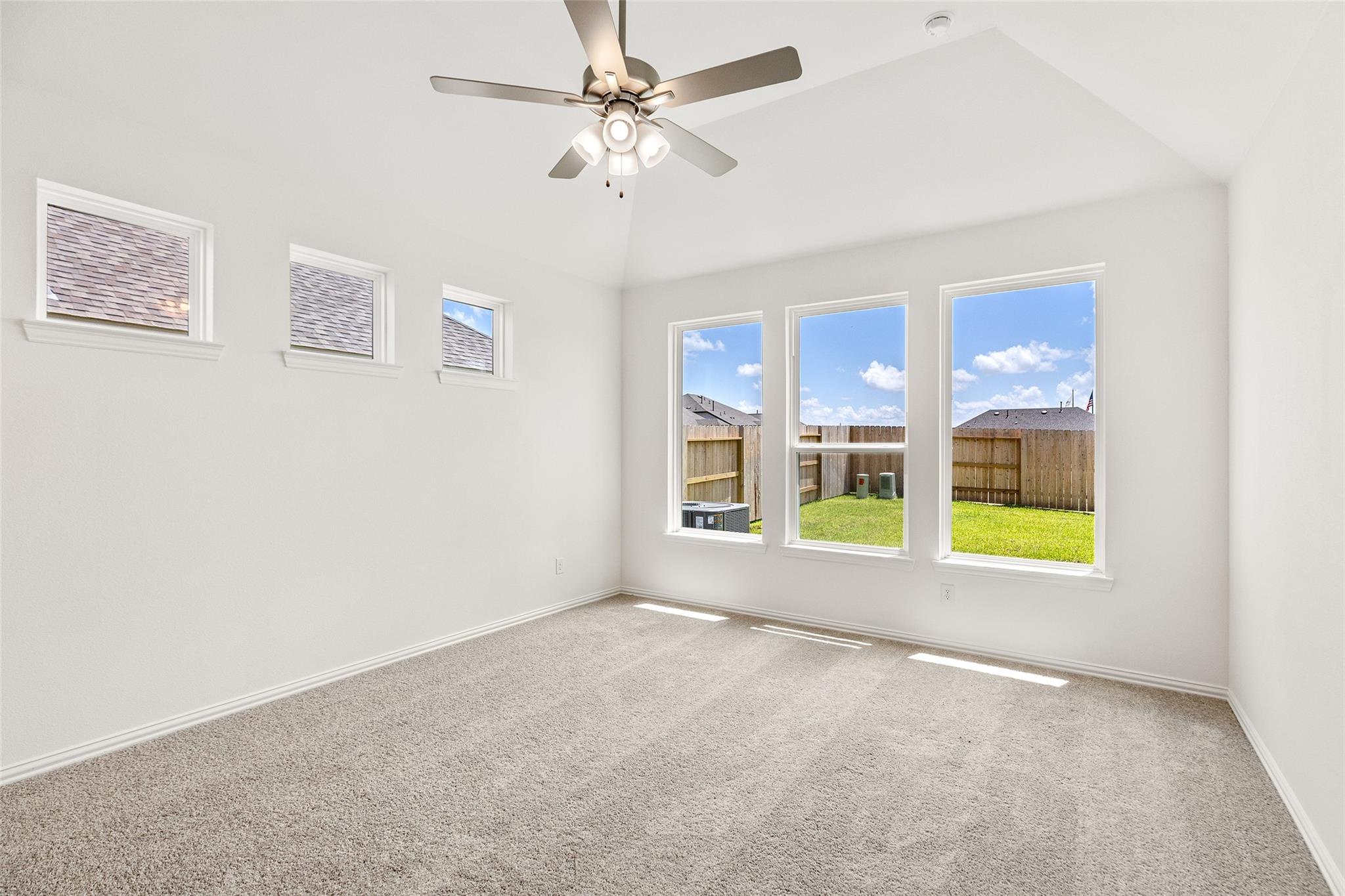 2931 Hazel Meadows Lane Property Photo 4
