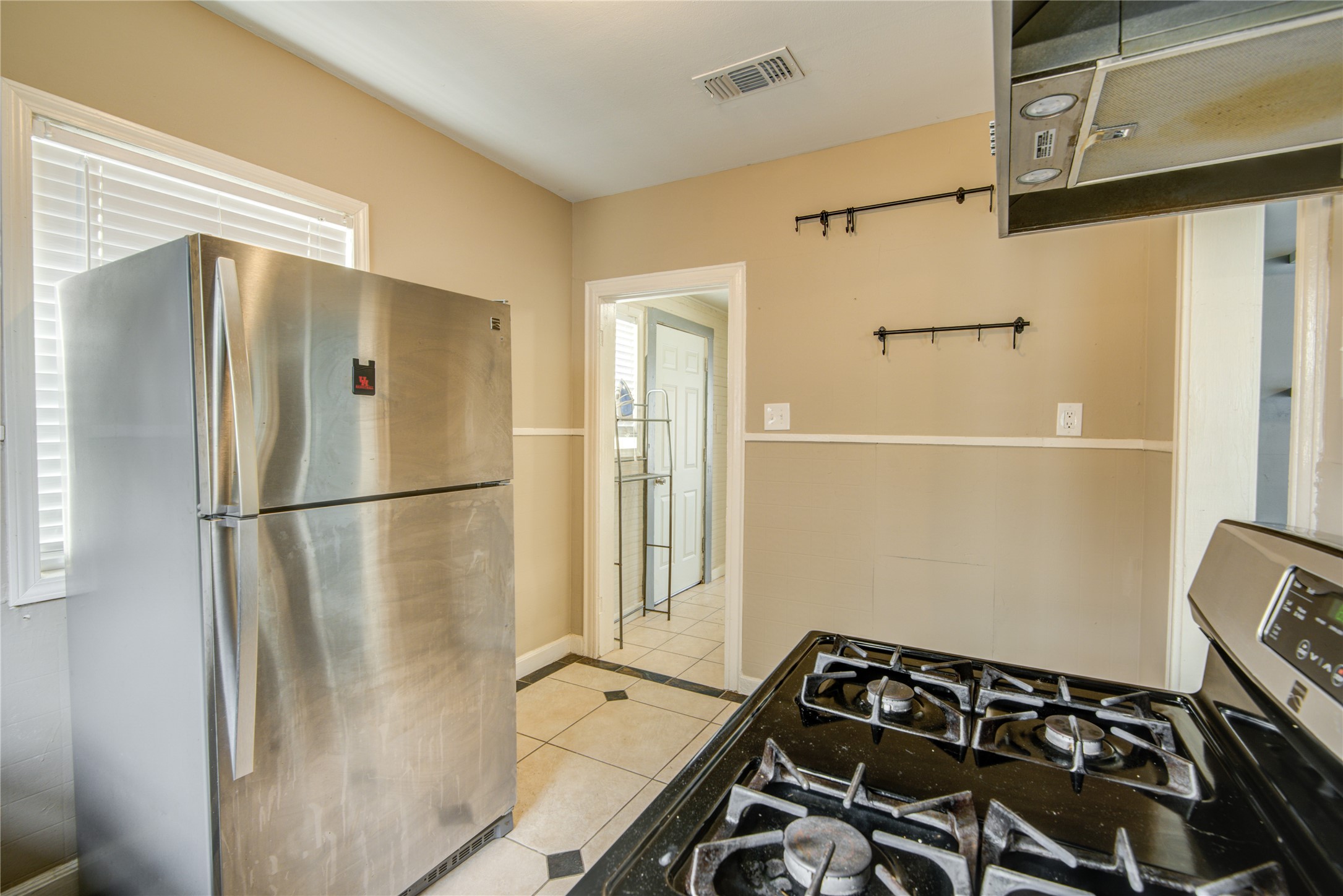 319 Coronado Street Property Photo 19