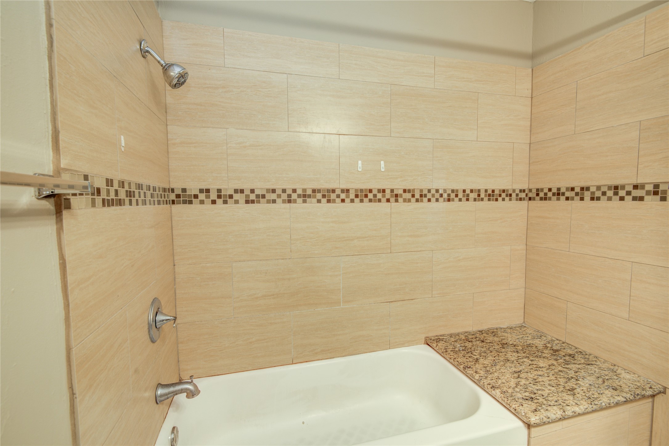 319 Coronado Street Property Photo 27