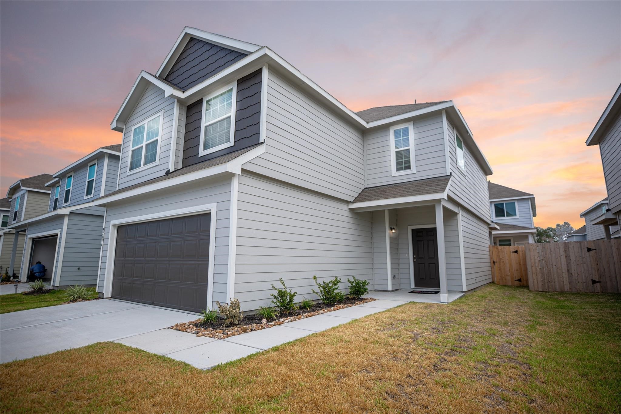 22114 Great Royal Lane Property Photo 1