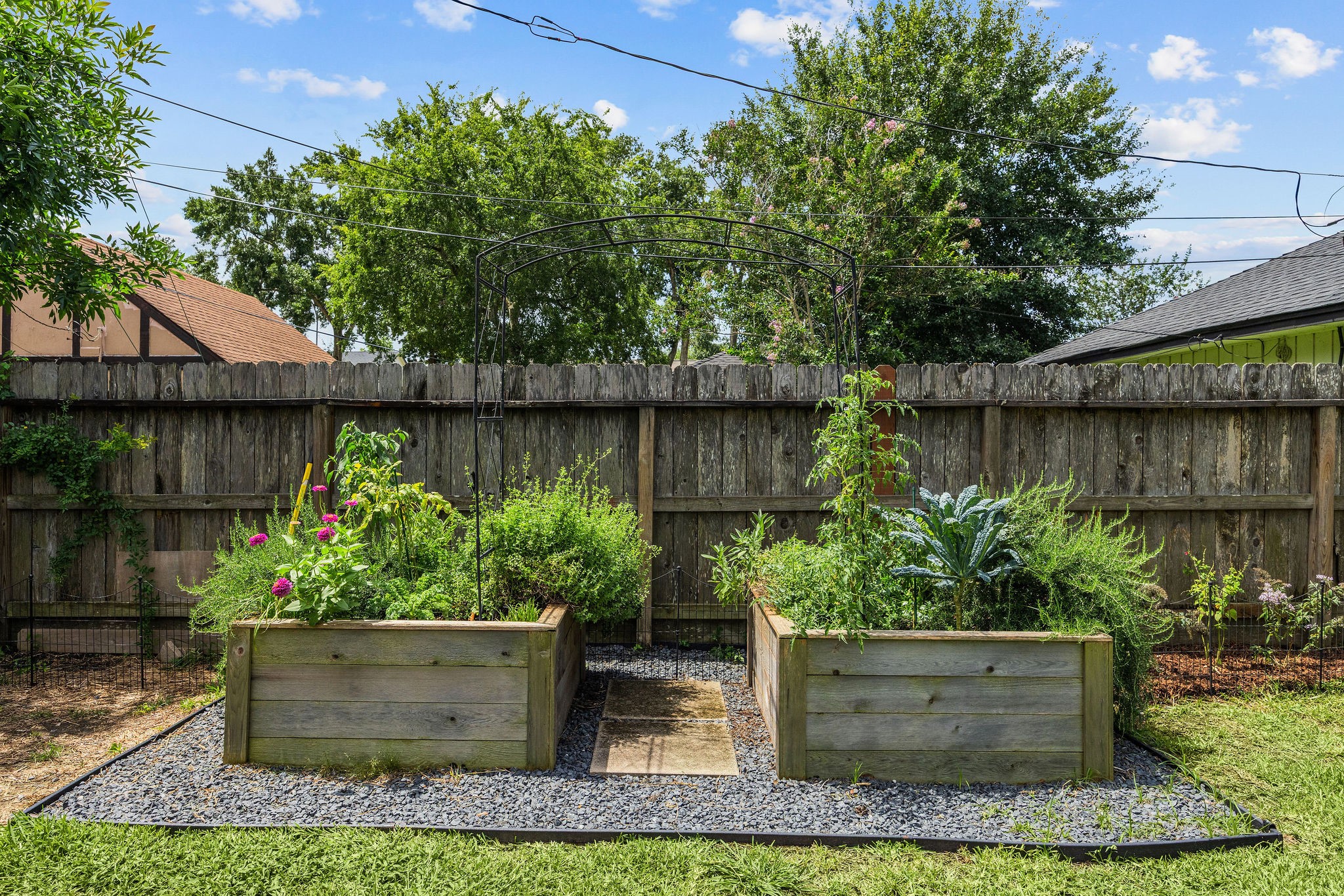 1922 Shadowdale Drive Property Photo 22