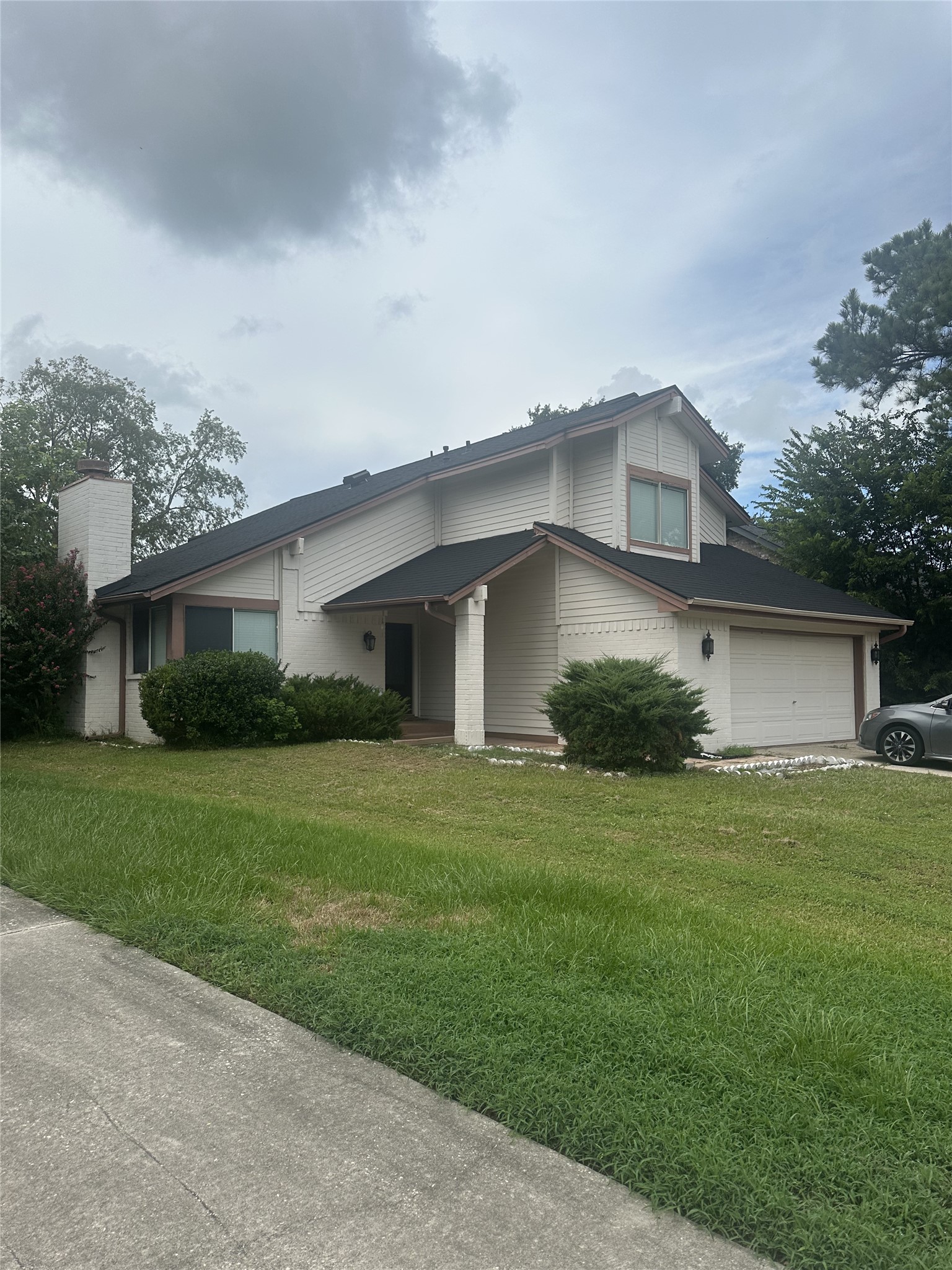 4211 Bridledon Lane